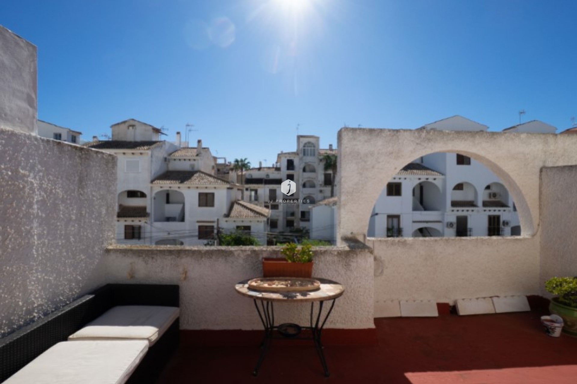 D'occasion - Chalet -
Torrevieja - Costa Blanca