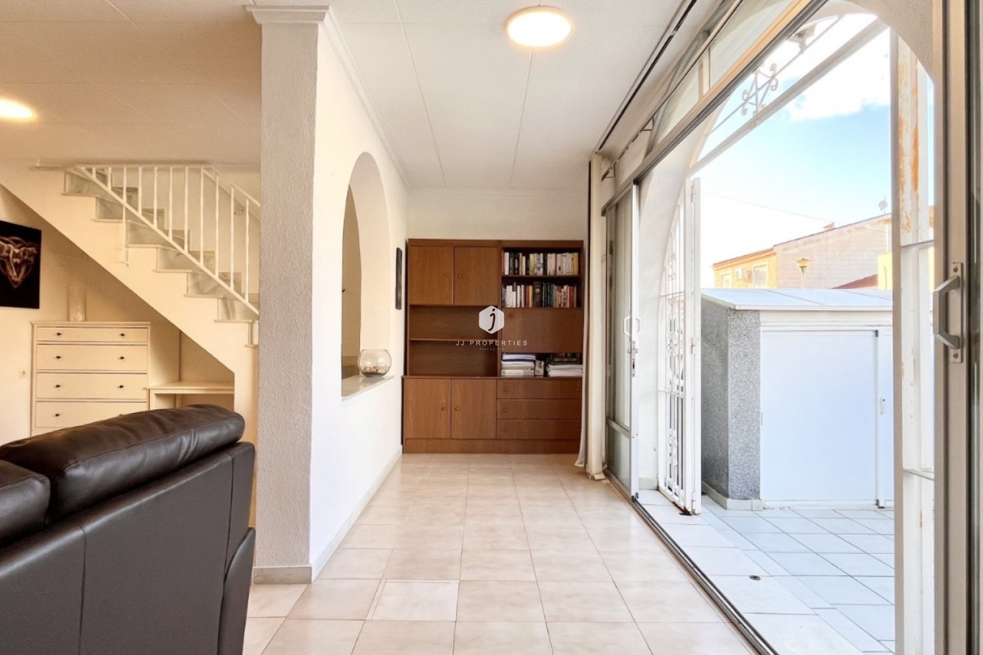 D'occasion - Chalet -
Torrevieja - Costa Blanca