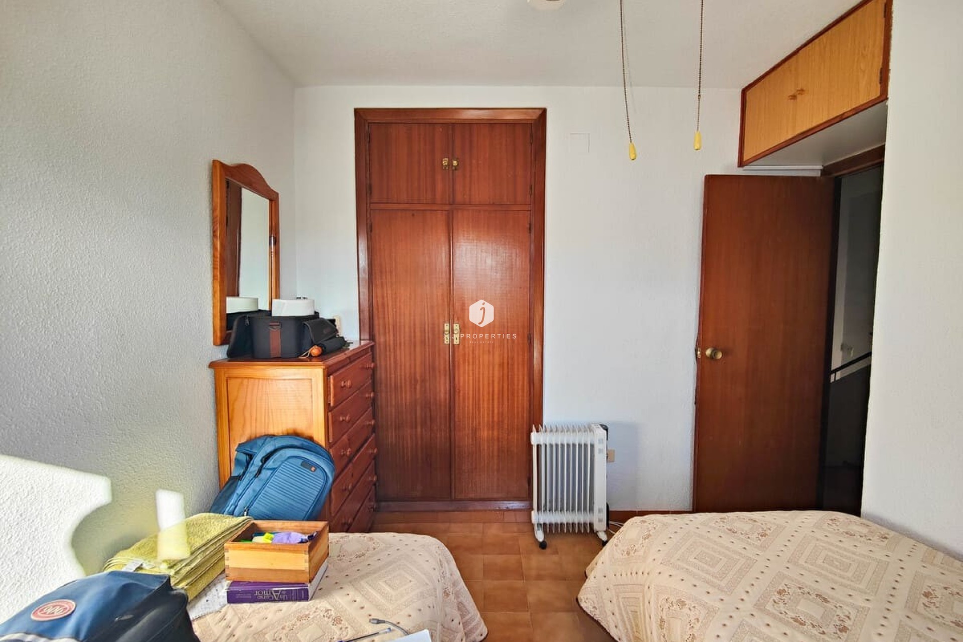 D'occasion - Chalet -
Torrevieja - Costa Blanca