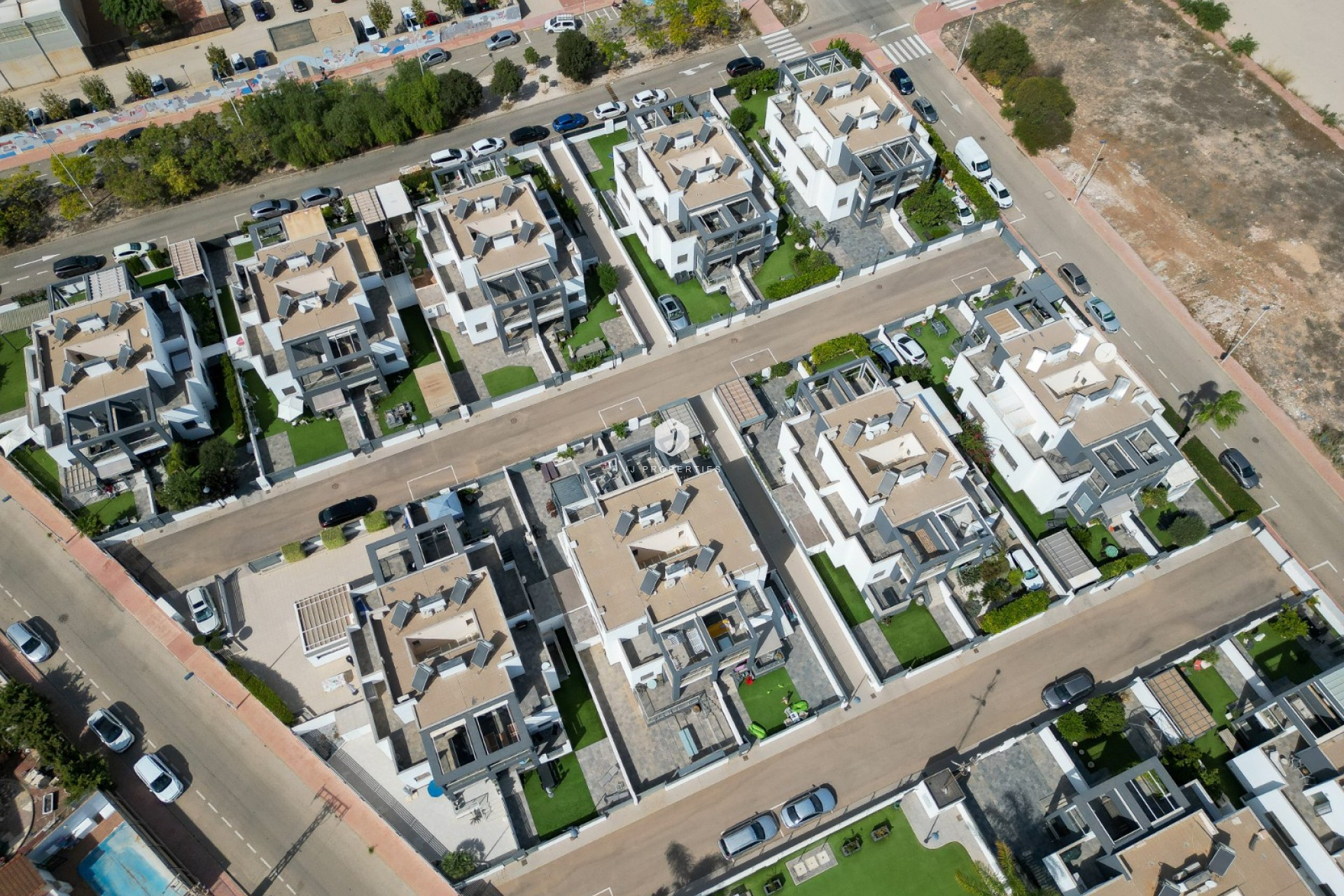 D'occasion - Chalet -
Torrevieja - Costa Blanca