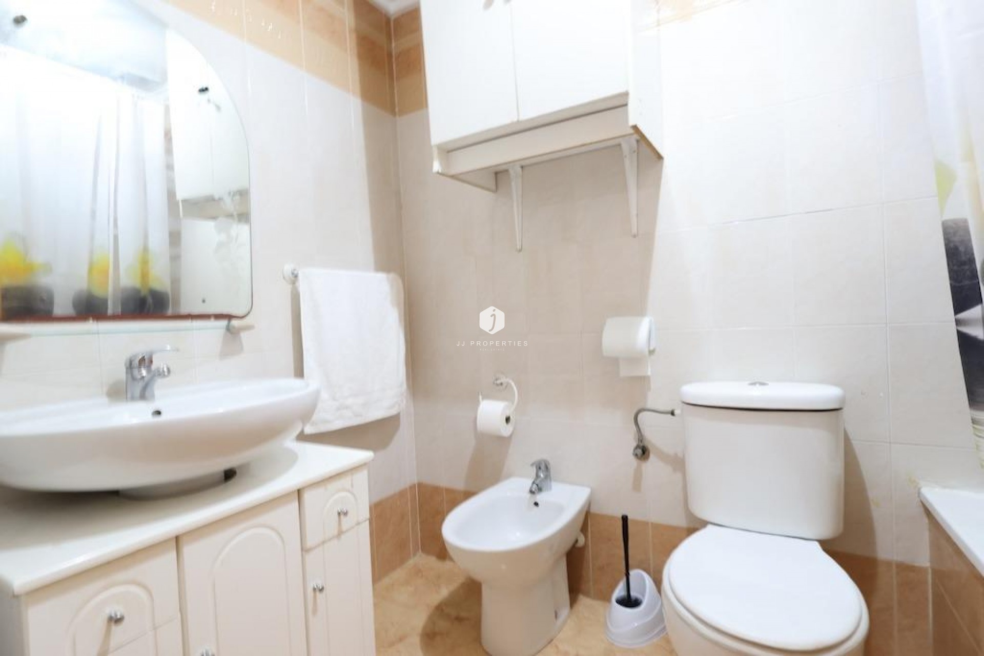 D'occasion - Chalet -
Torrevieja - Costa Blanca