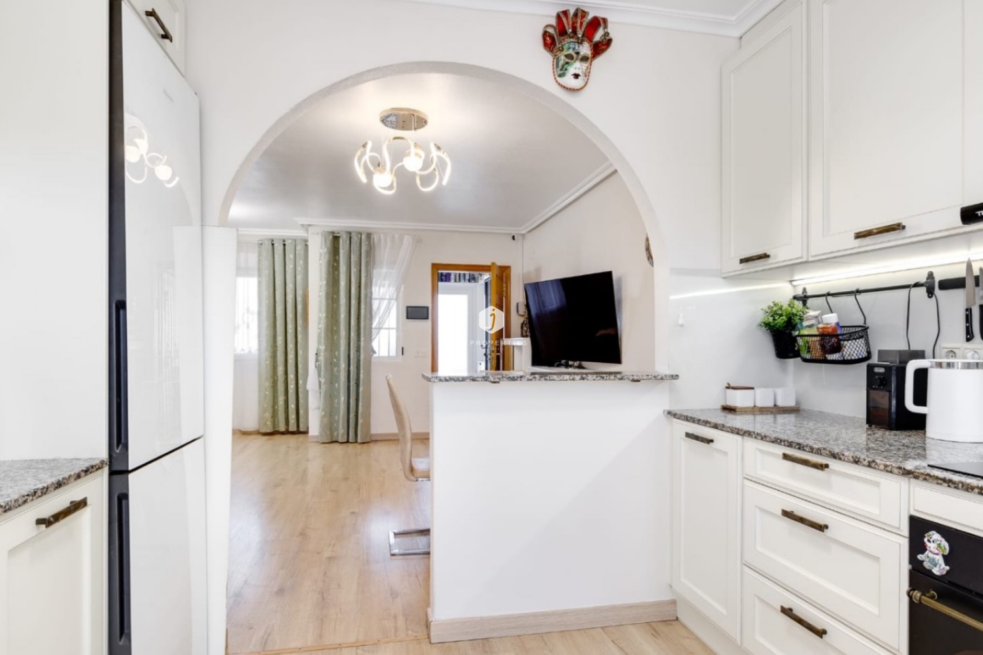 D'occasion - Chalet -
Torrevieja - Costa Blanca