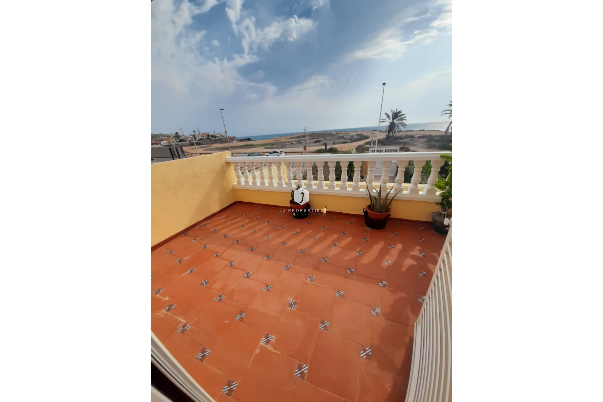 D'occasion - Chalet -
Torrevieja - Costa Blanca