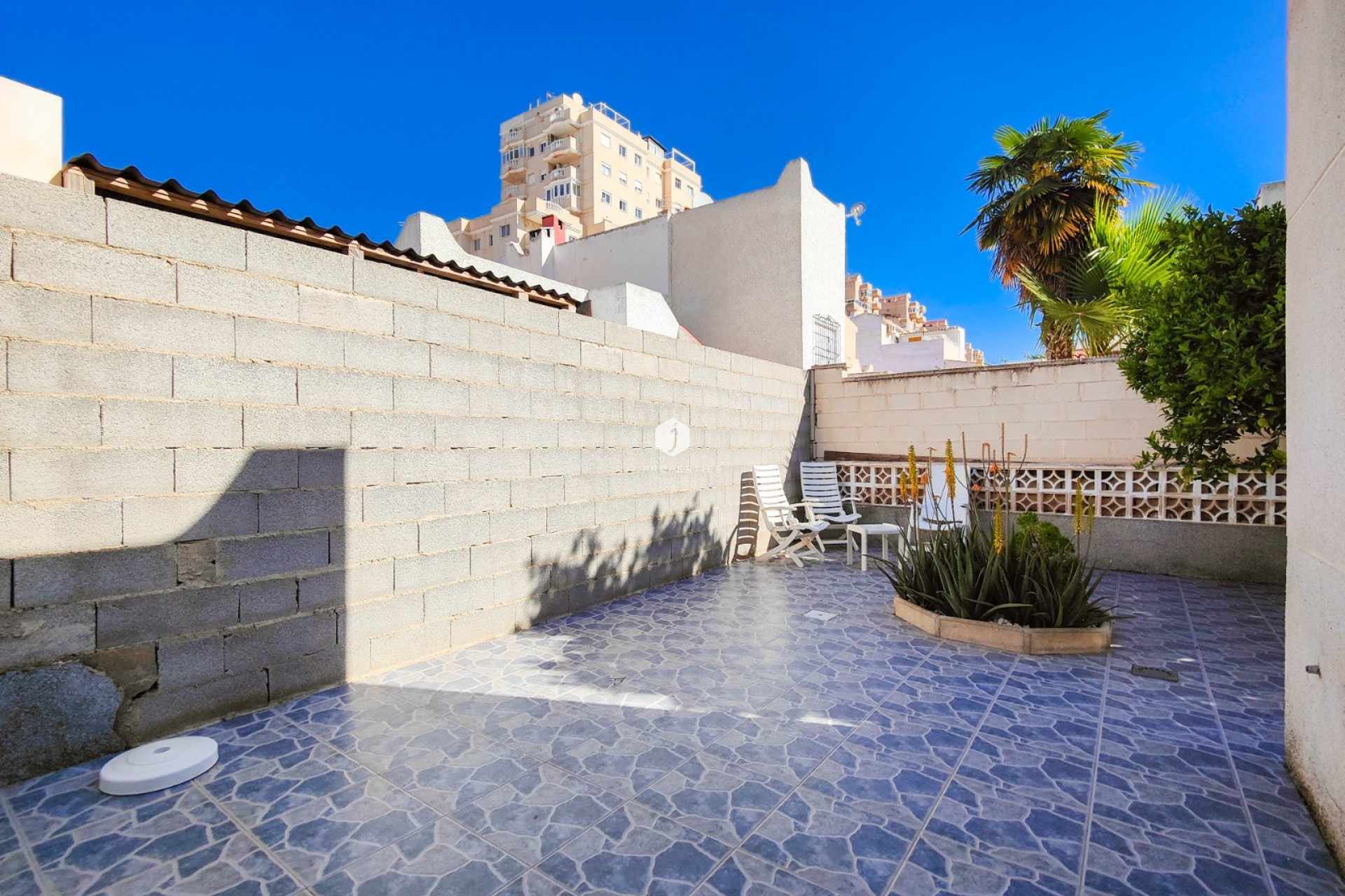 D'occasion - Chalet -
Torrevieja - Costa Blanca