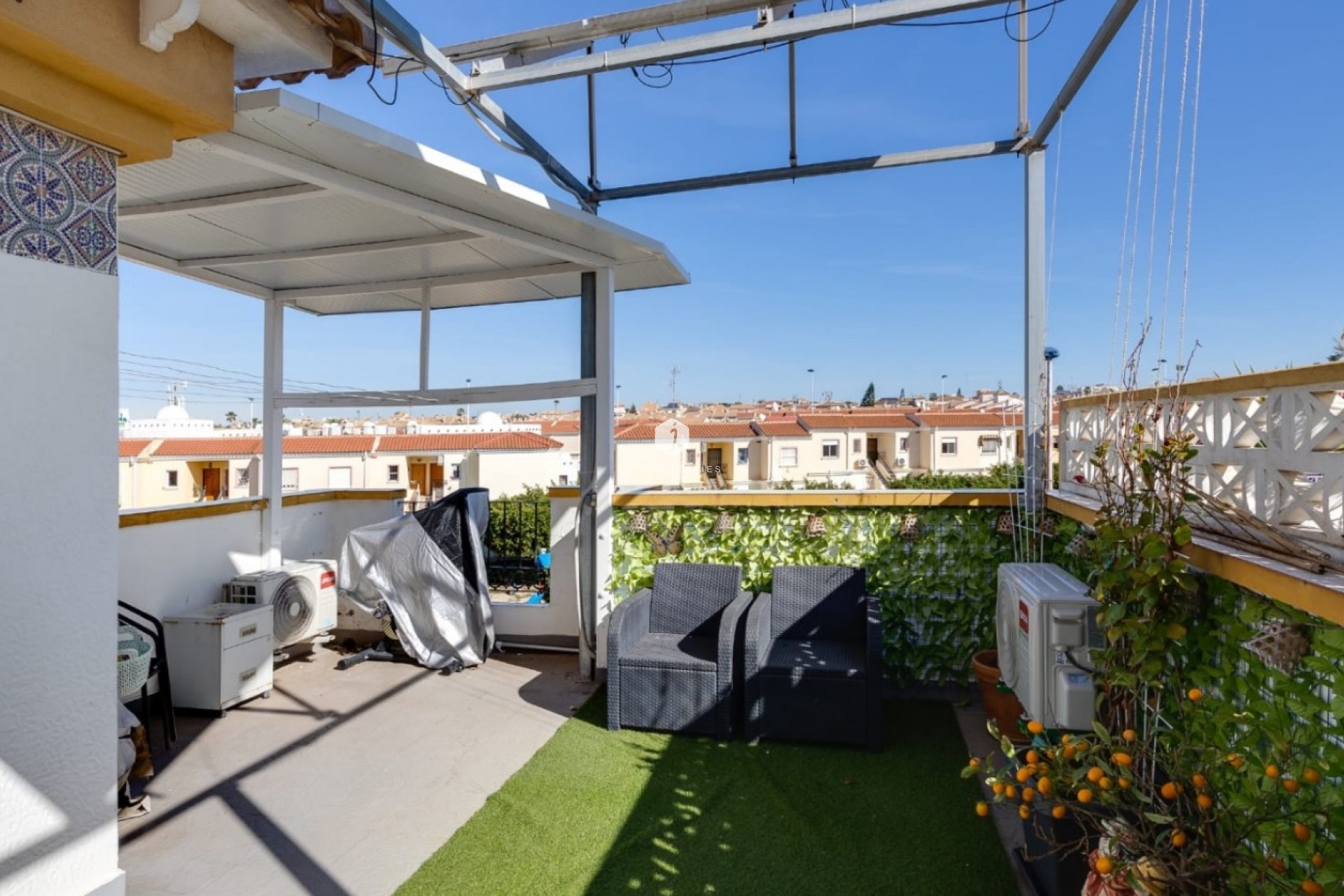 D'occasion - Chalet -
Torrevieja - Costa Blanca