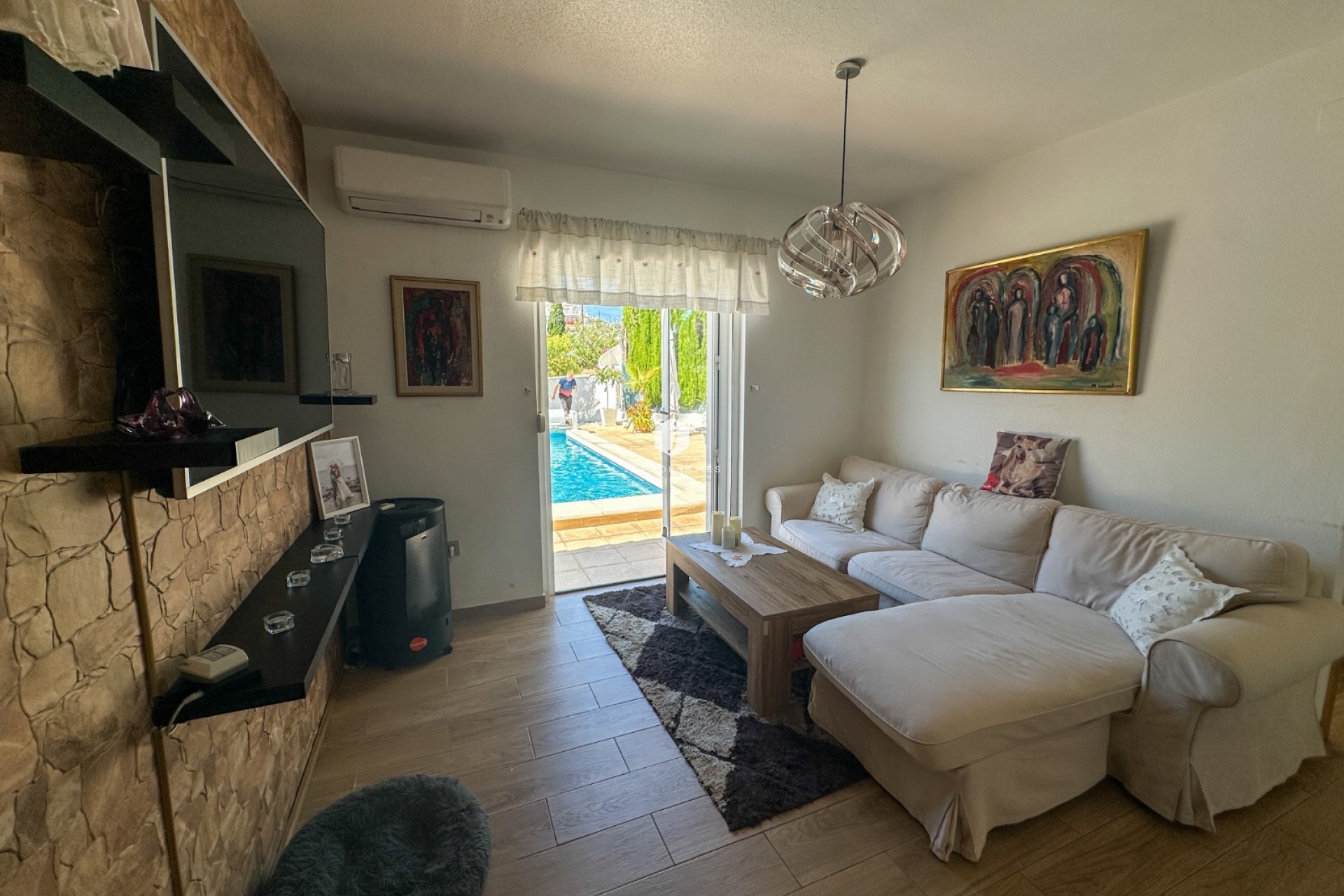 D'occasion - Chalet -
Torrevieja - Costa Blanca