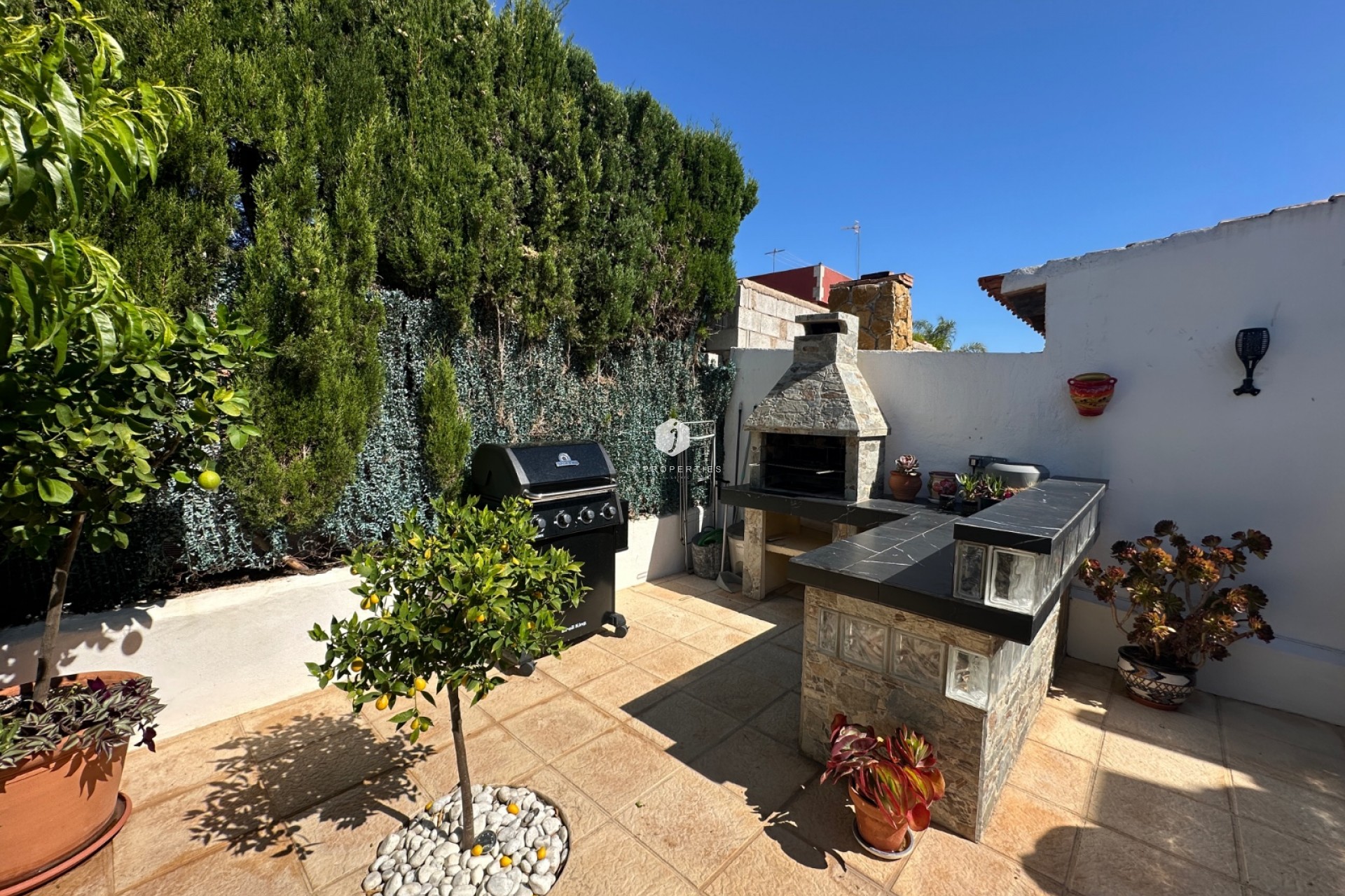 D'occasion - Chalet -
Torrevieja - Costa Blanca