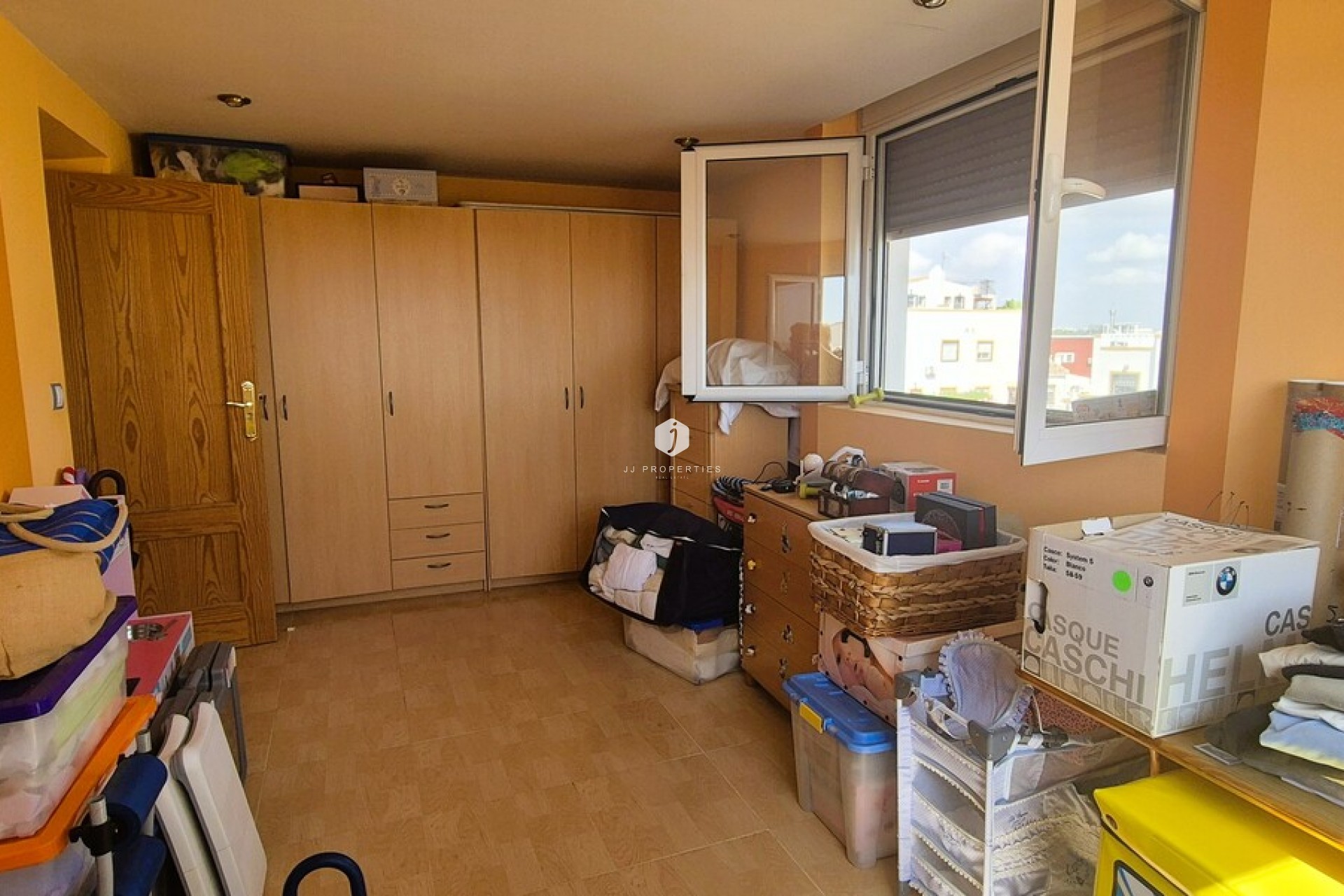 D'occasion - Chalet -
Torrevieja - Costa Blanca