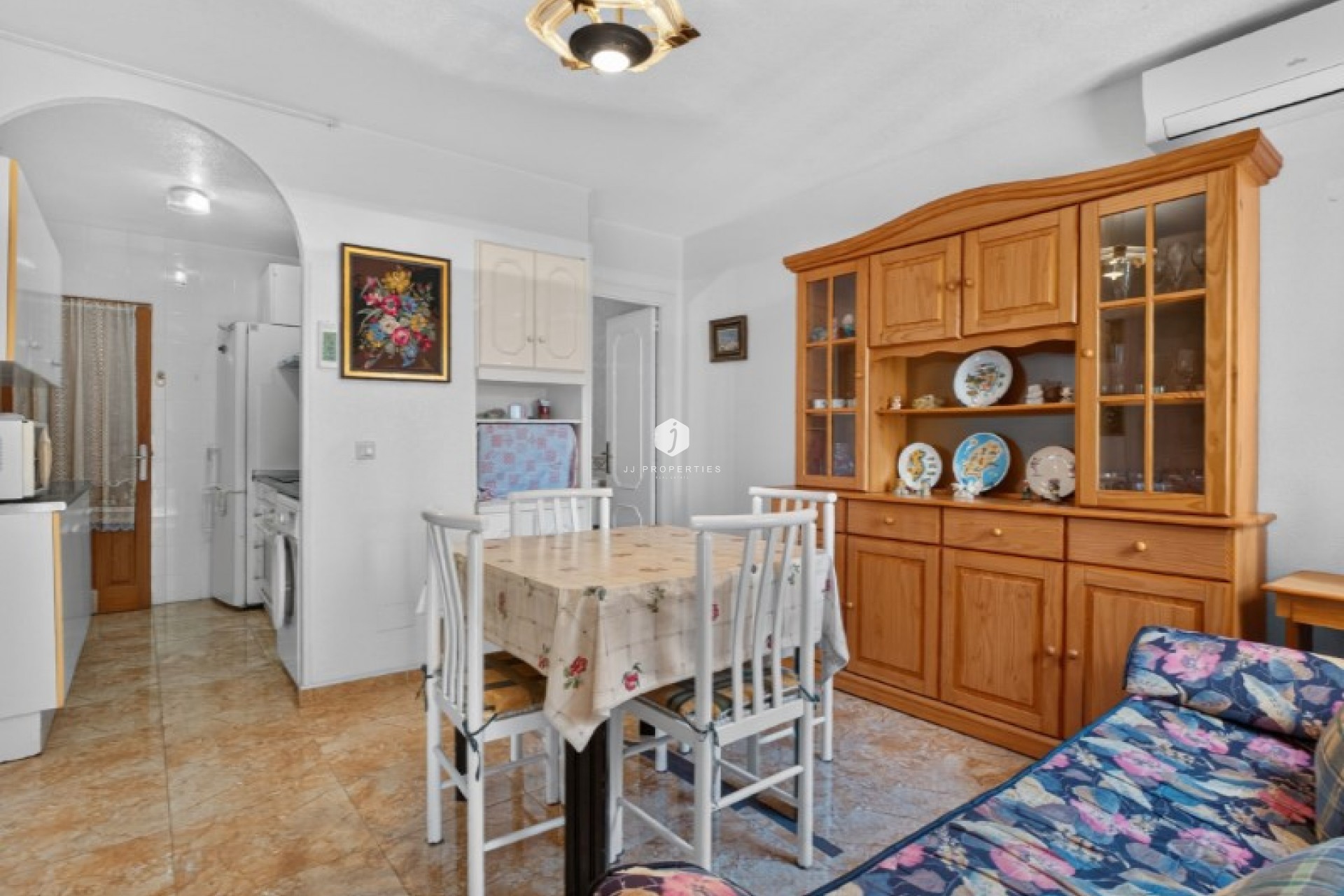 D'occasion - Chalet -
Torrevieja - Costa Blanca