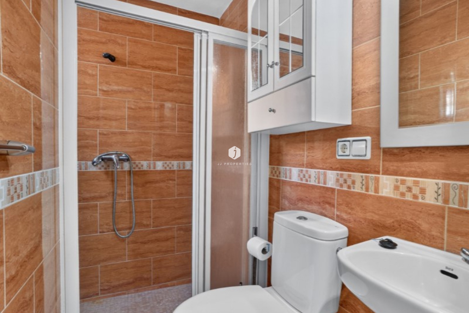 D'occasion - Chalet -
Torrevieja - Costa Blanca