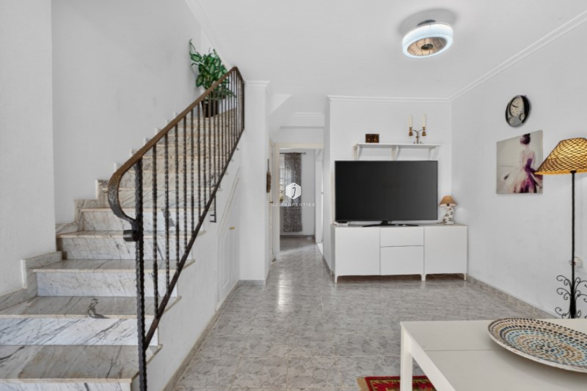 D'occasion - Chalet -
Torrevieja - Costa Blanca
