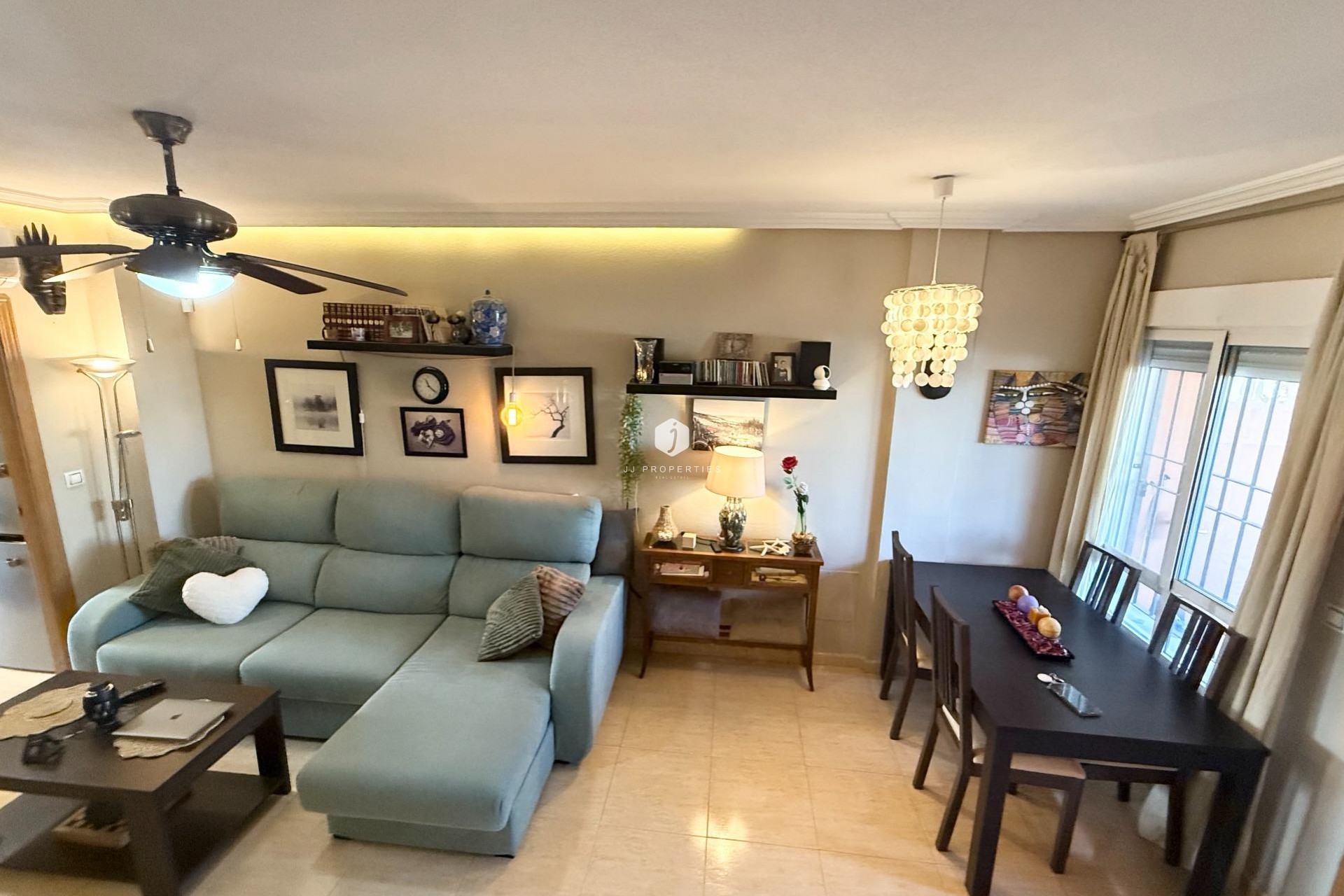 D'occasion - Chalet -
Torrevieja - El Limonar