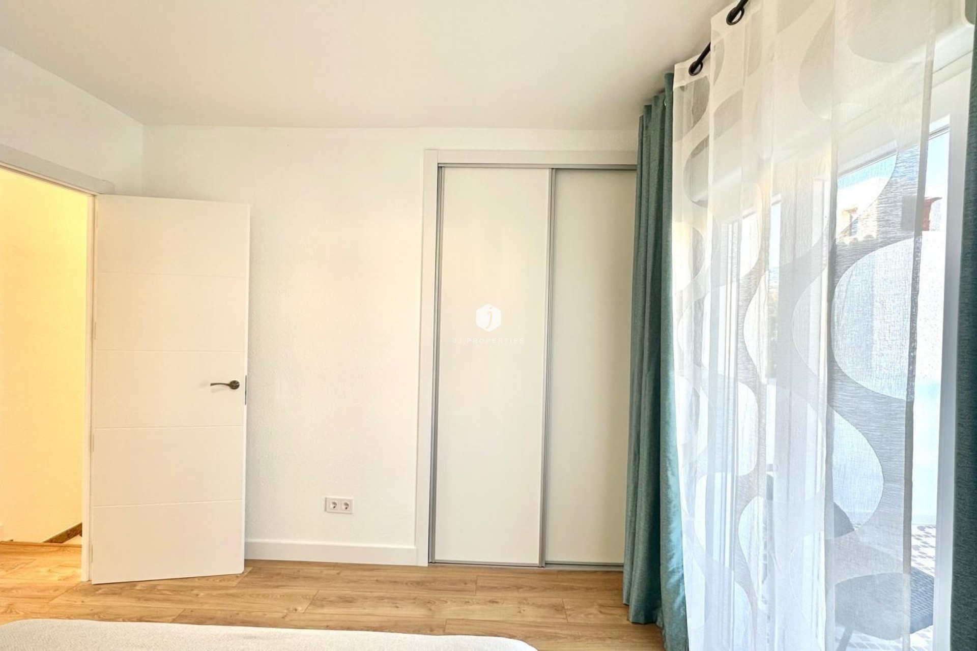 D'occasion - Chalet -
Torrevieja - Estacion de autobuses