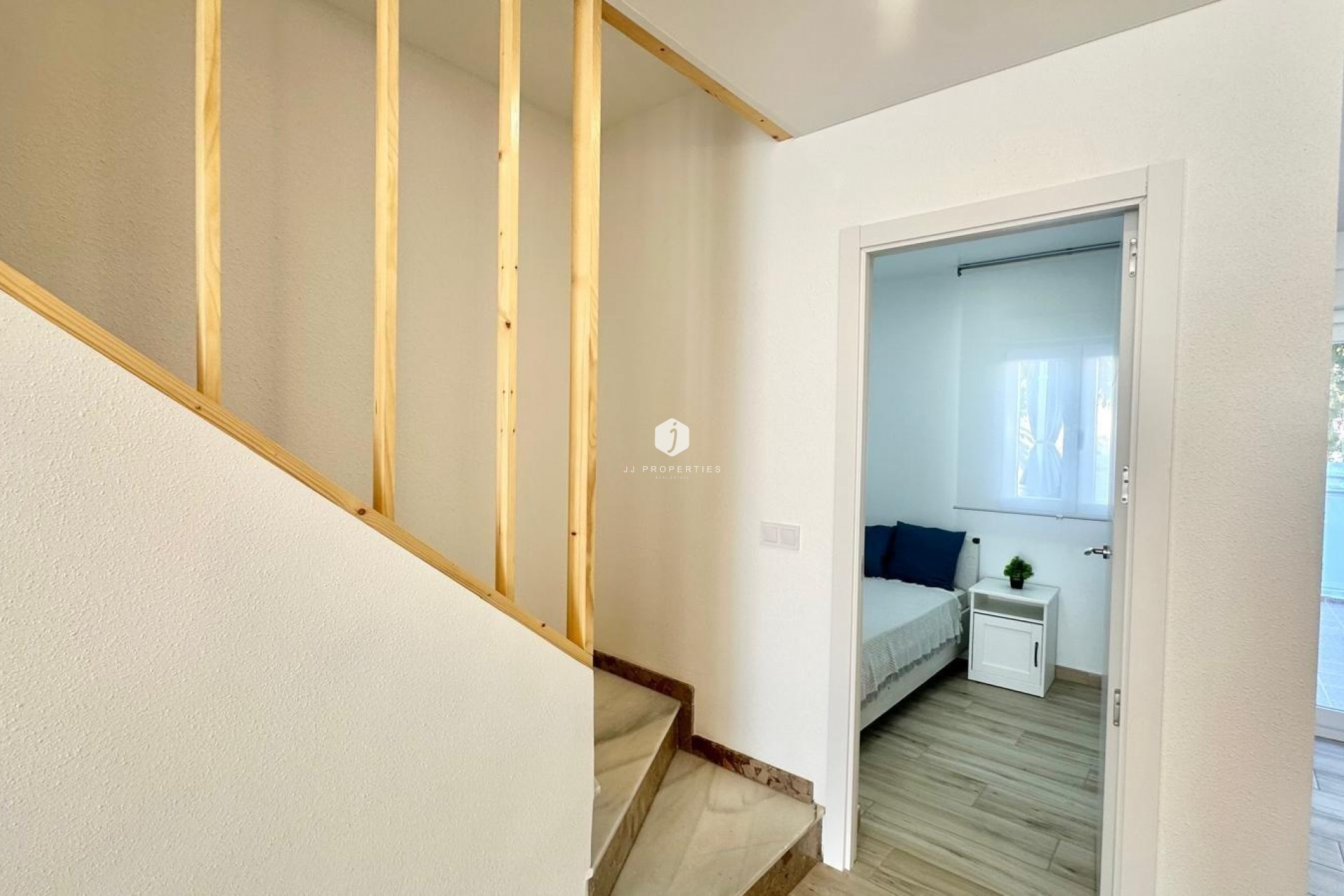 D'occasion - Chalet -
Torrevieja - Estacion de autobuses