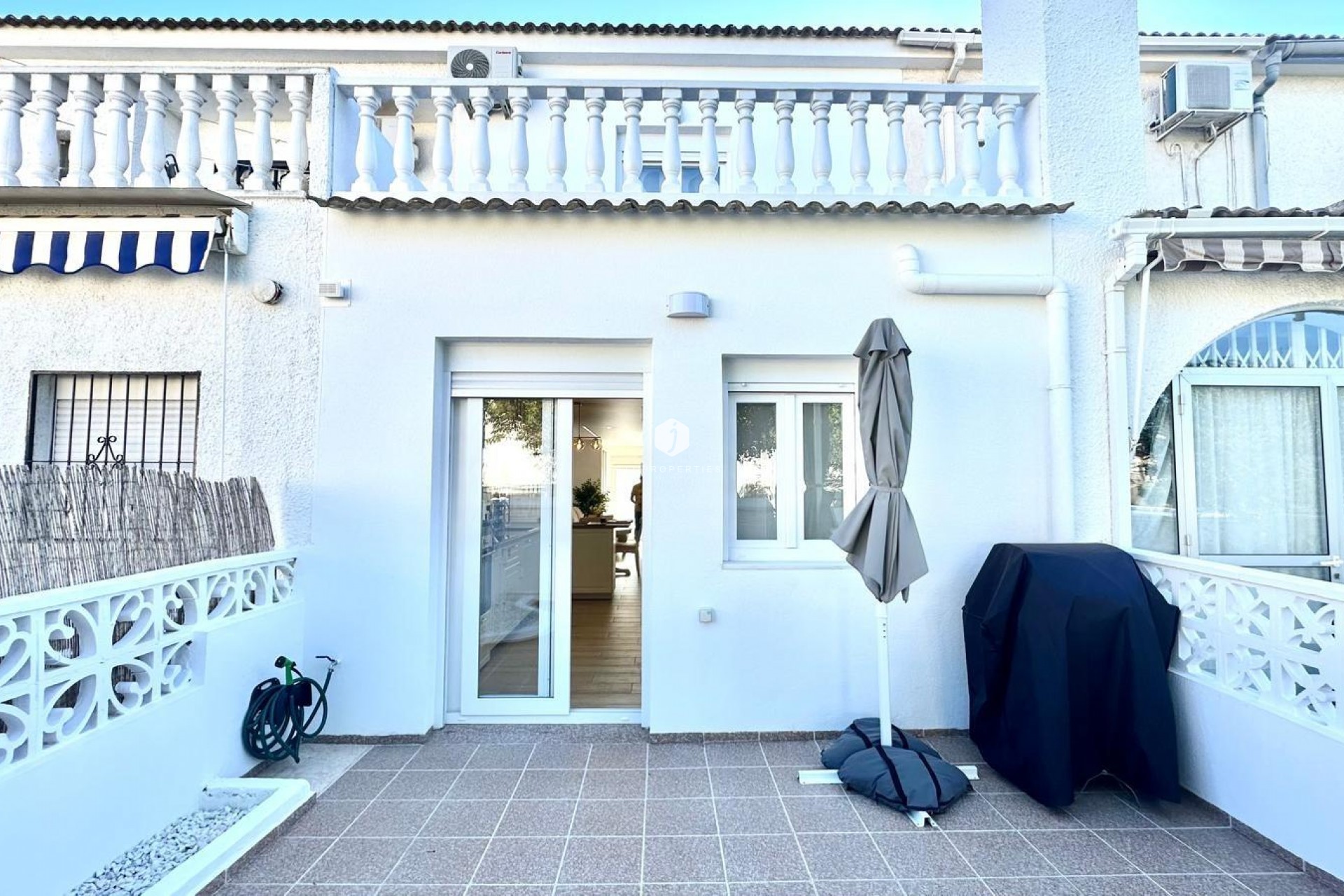 D'occasion - Chalet -
Torrevieja - Estacion de autobuses