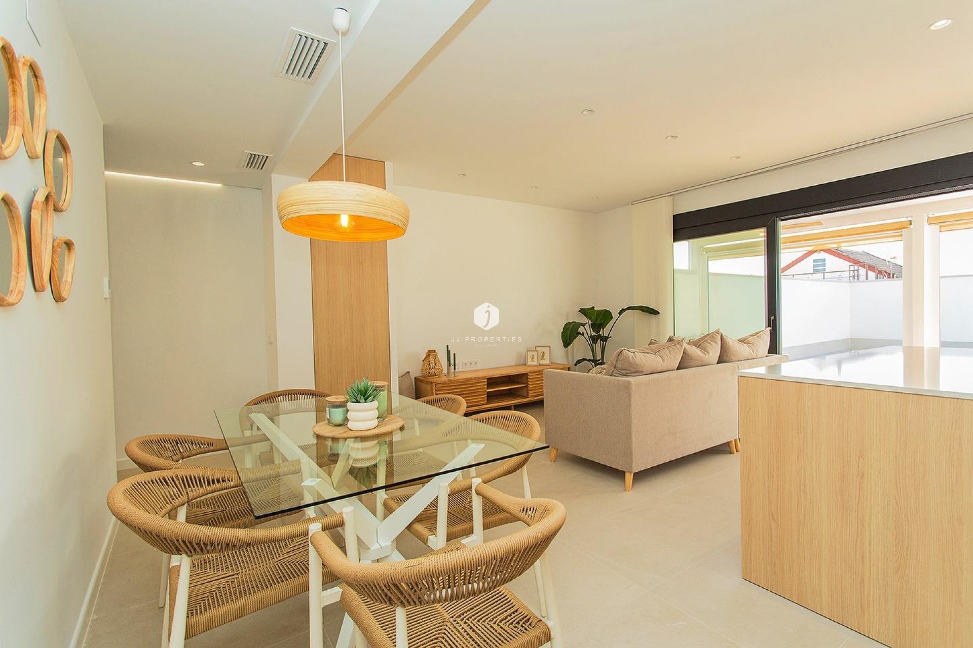 D'occasion - Chalet -
Torrevieja - La siesta