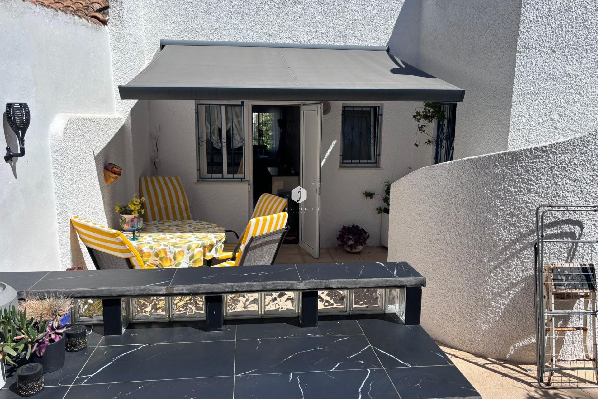 D'occasion - Chalet -
Torrevieja - Los Balcones