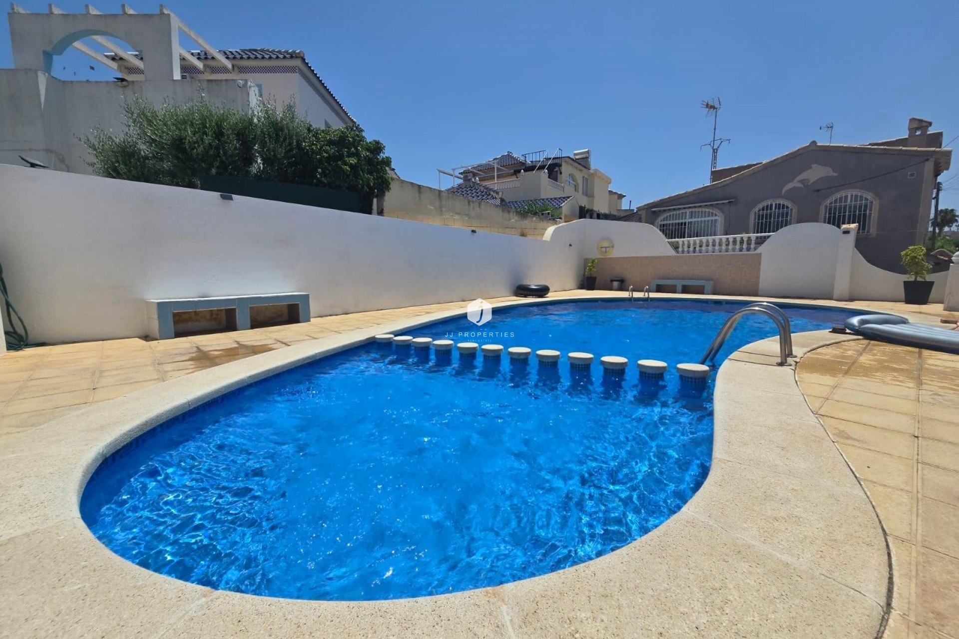 D'occasion - Chalet -
Torrevieja - Los Balcones