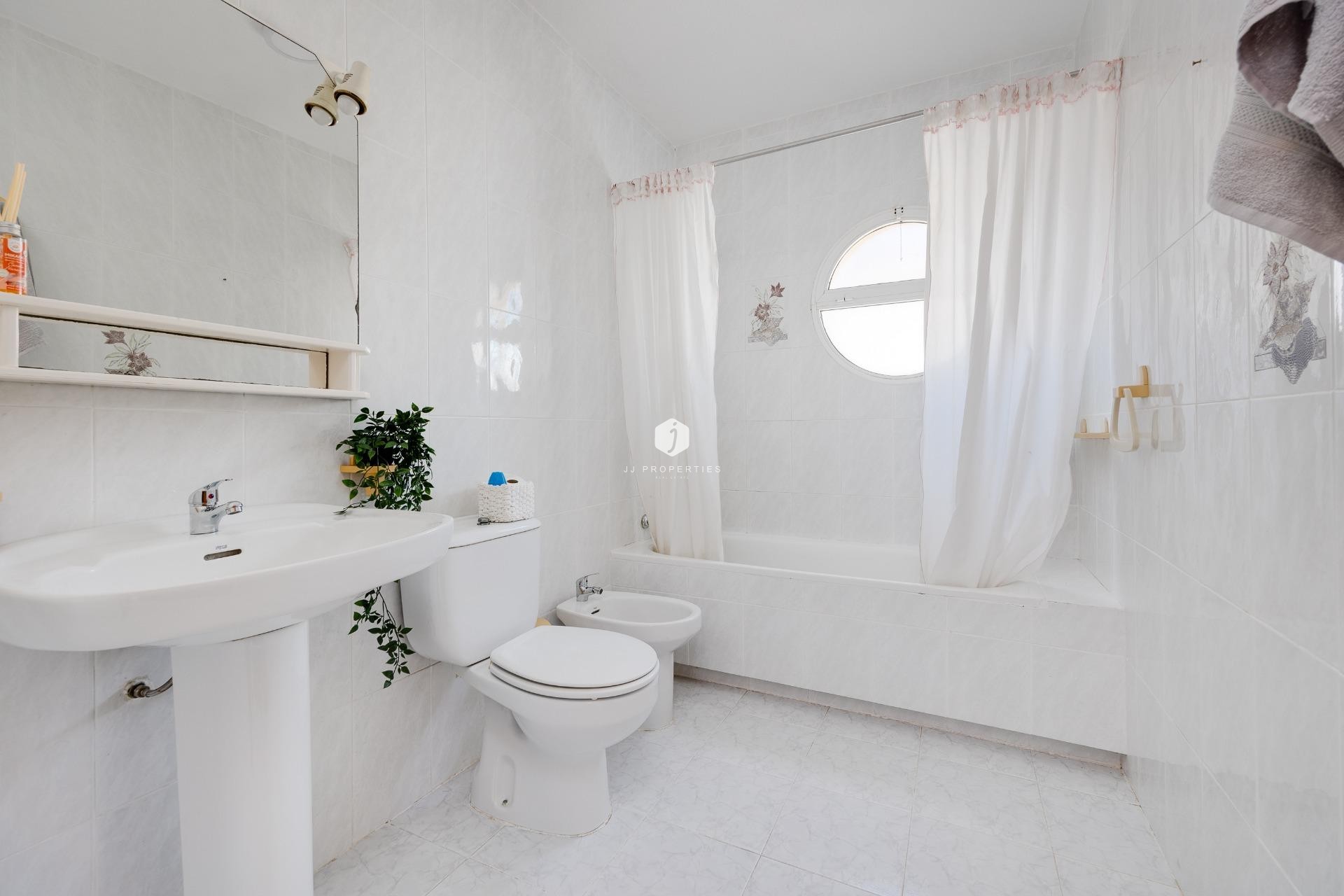 D'occasion - Chalet -
Torrevieja - Paraje Natural