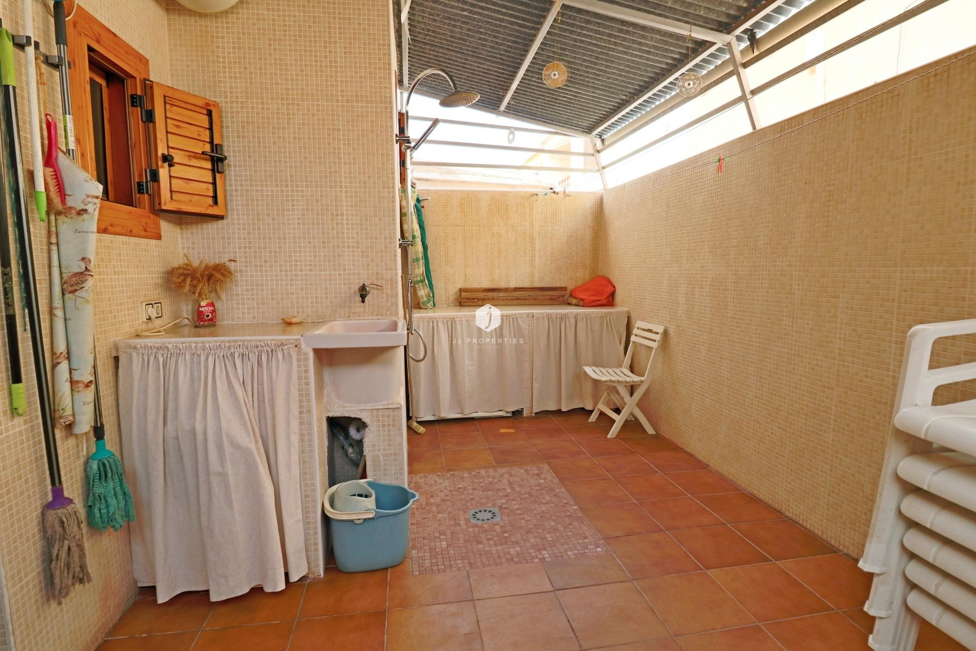 D'occasion - Chalet -
Torrevieja - Playa de los Naufragos