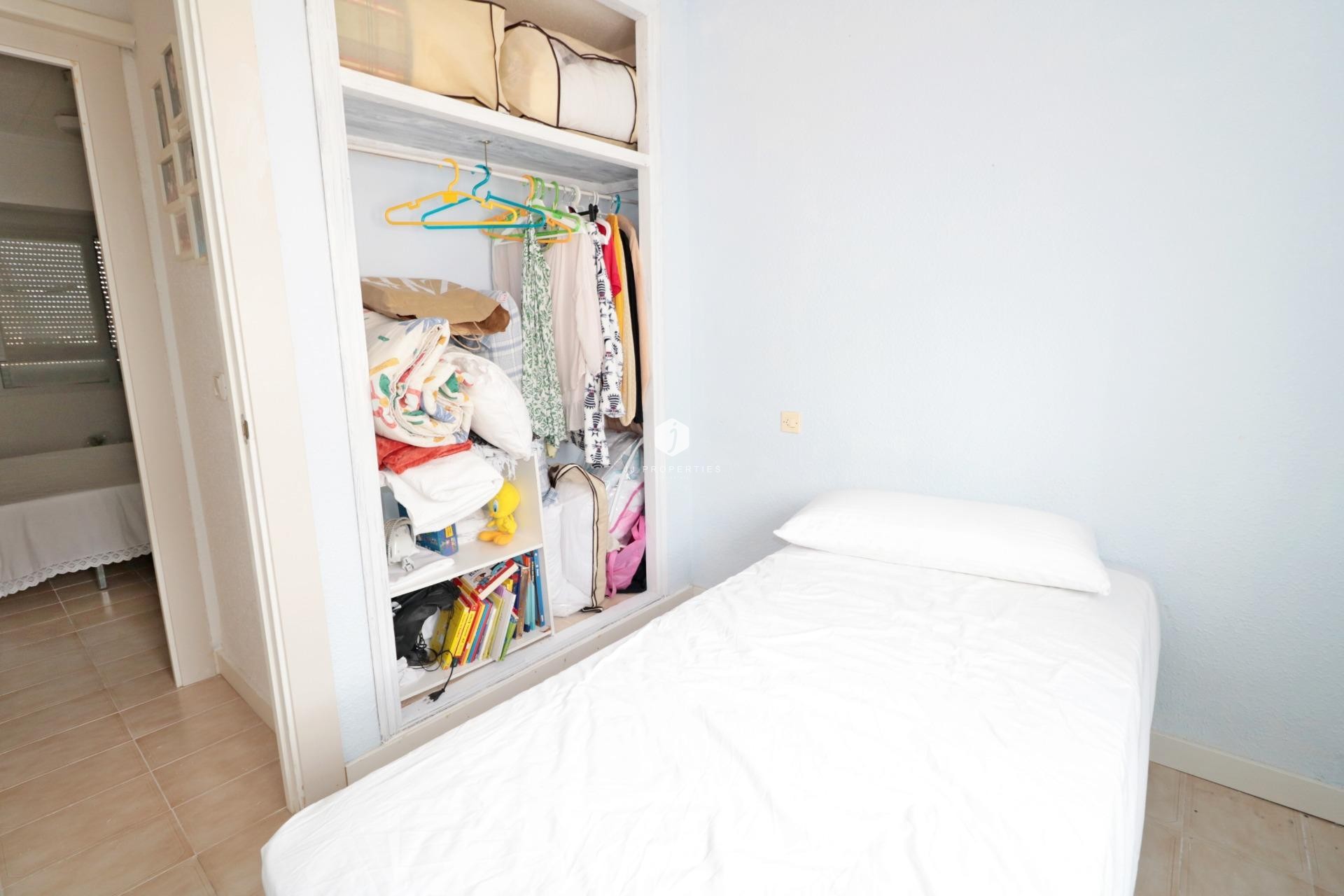 D'occasion - Chalet -
Torrevieja - Playa de los Naufragos