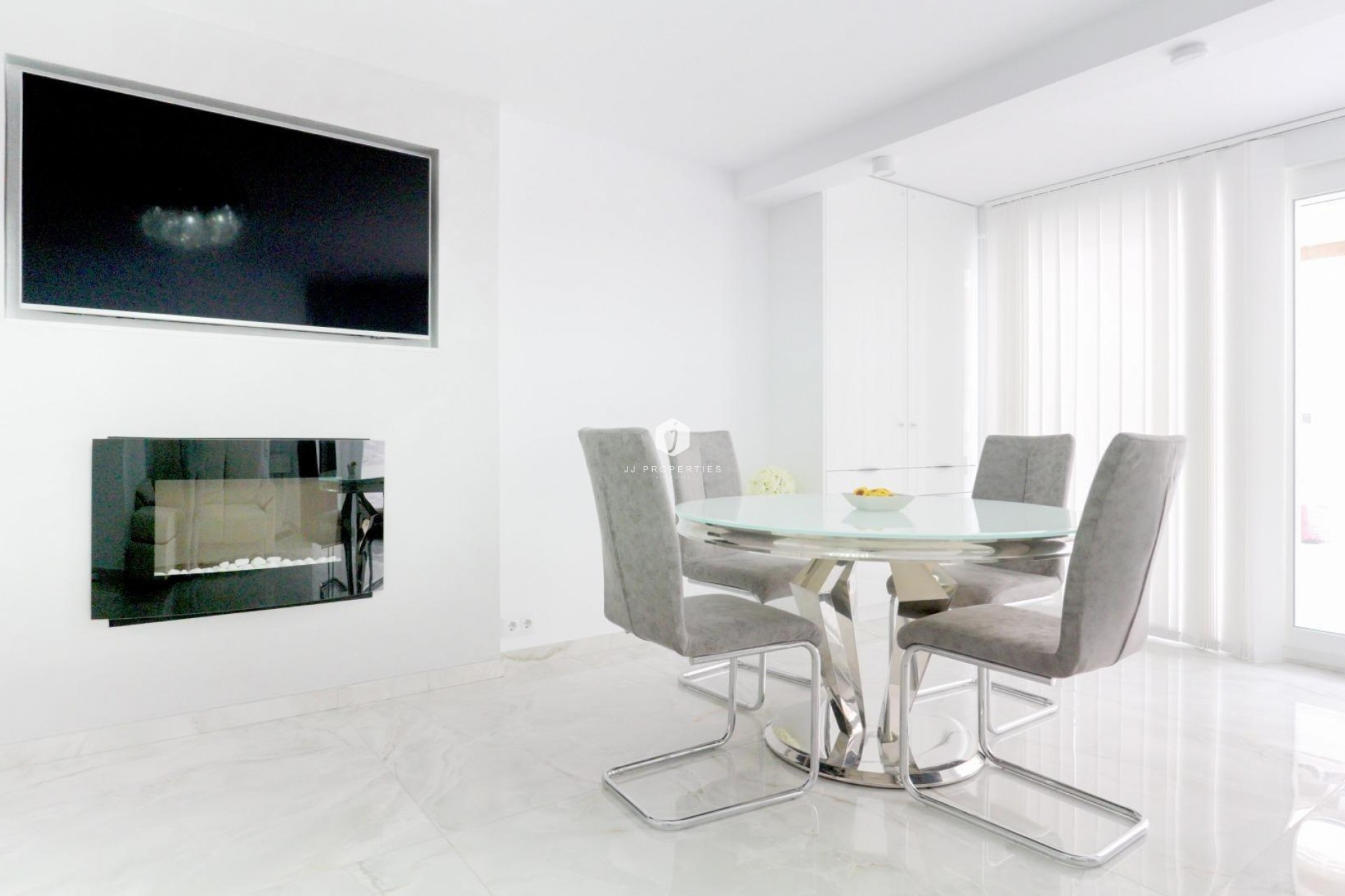 D'occasion - Chalet -
Torrevieja - Punta prima