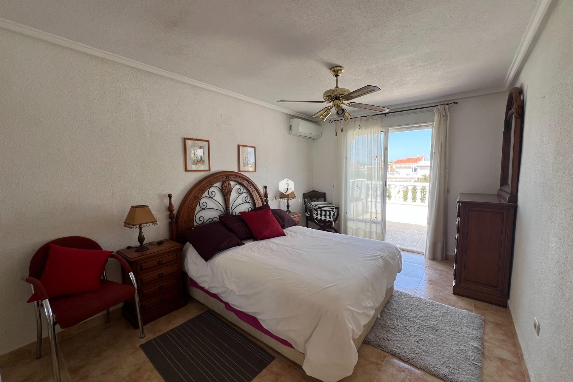 D'occasion - Chalet -
Torrevieja - San luis