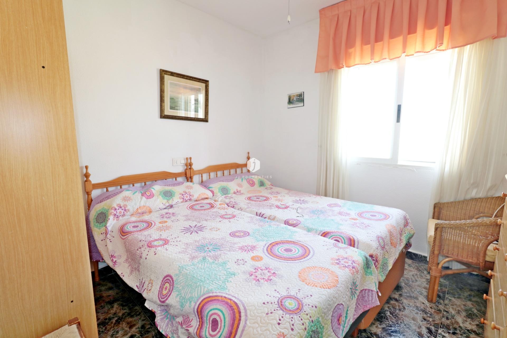 D'occasion - Chalet -
Torrevieja - Torretas