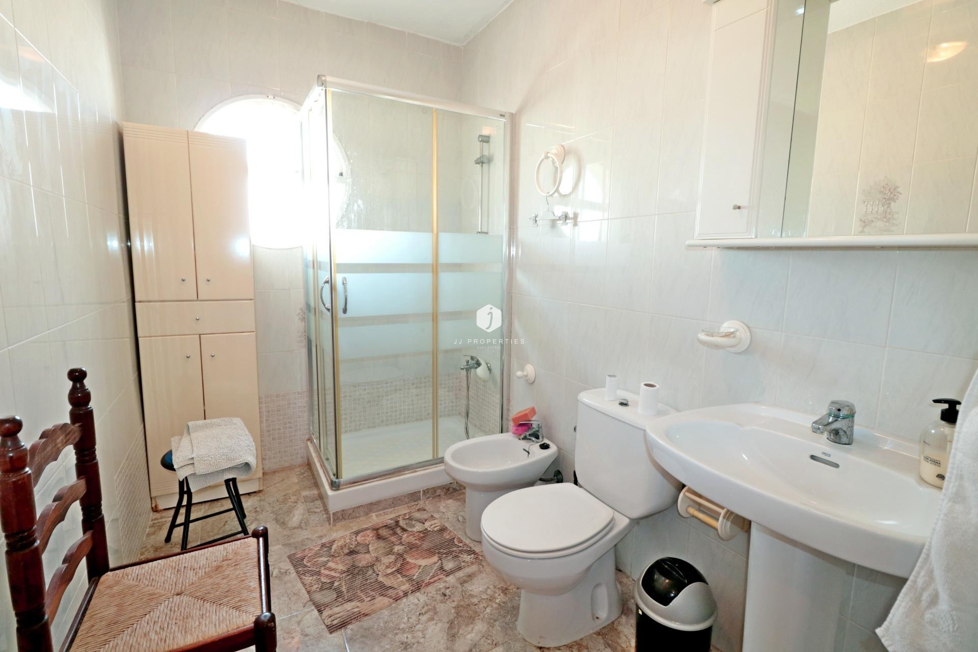 D'occasion - Chalet -
Torrevieja - Torretas