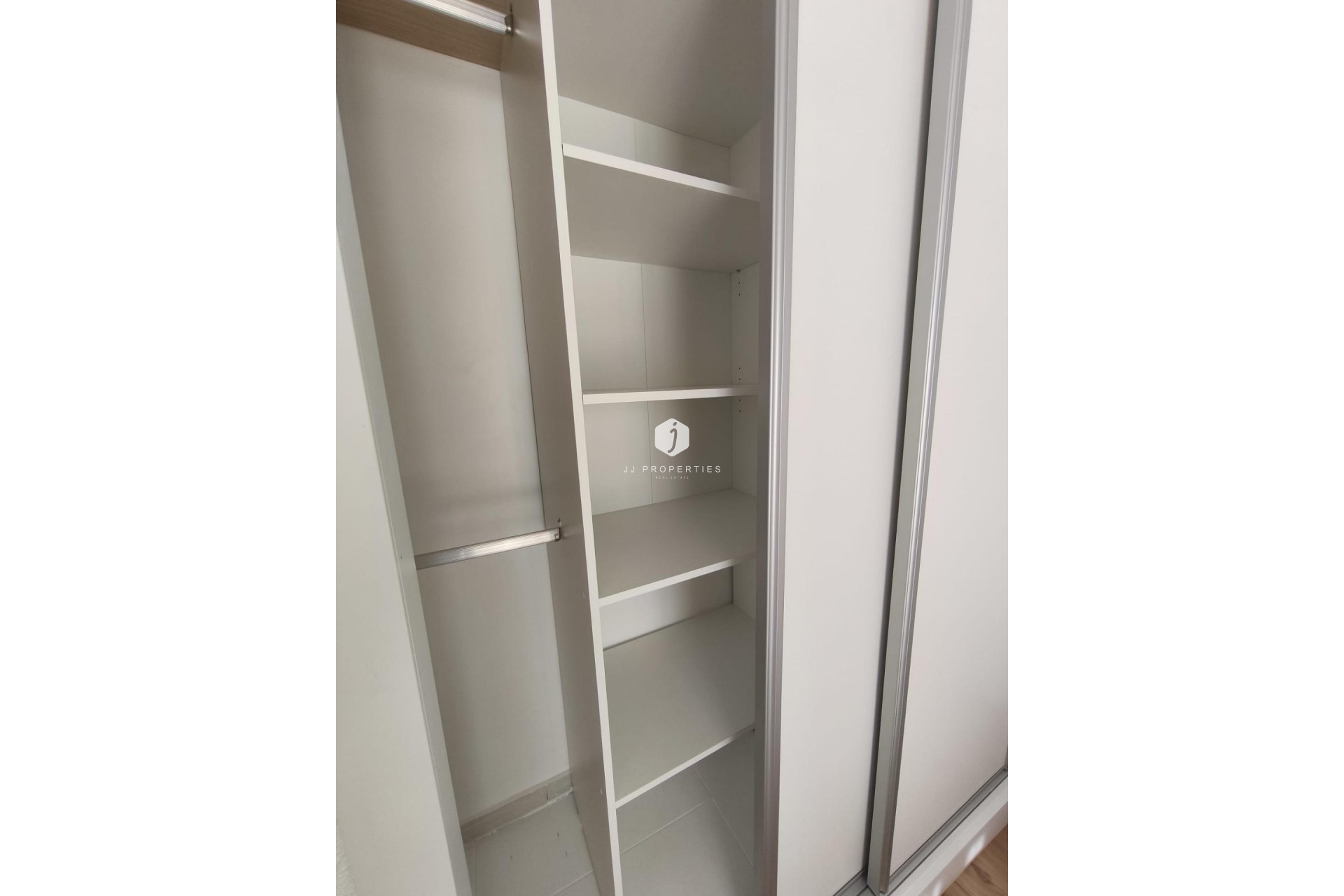 D'occasion - Chalet -
Torrevieja