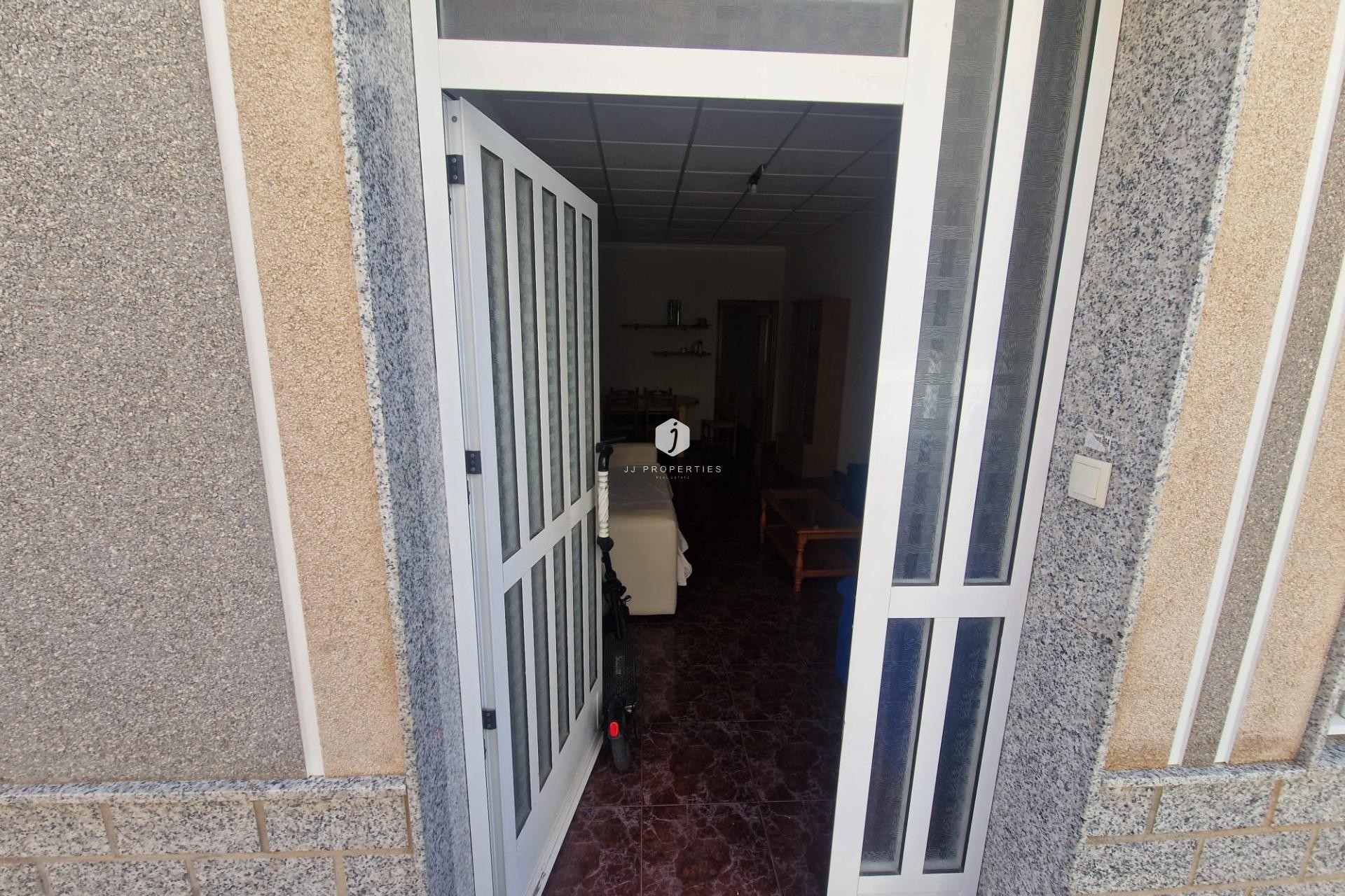 D'occasion - Chalet -
Torrevieja
