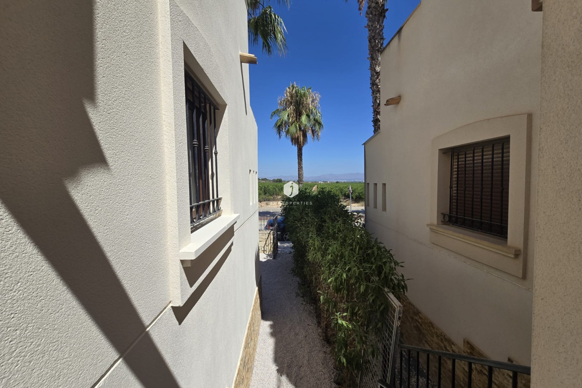 D'occasion - Duplex -
Algorfa - Inland