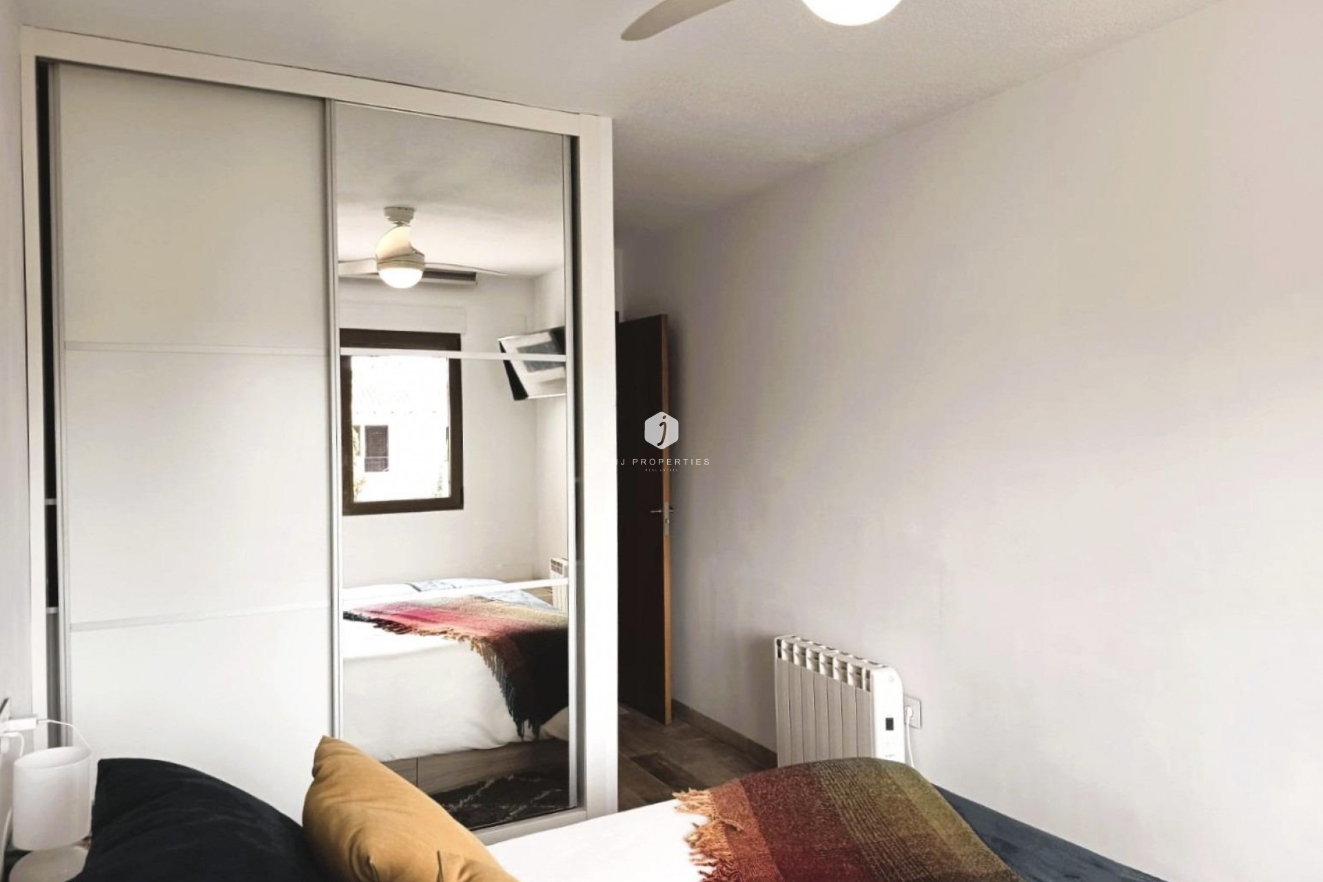 D'occasion - Duplex -
Cabo Roig - Costa Blanca