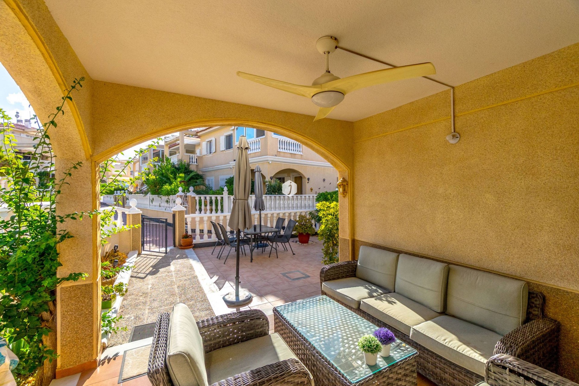 D'occasion - Duplex -
Orihuela Costa - Playa Flamenca