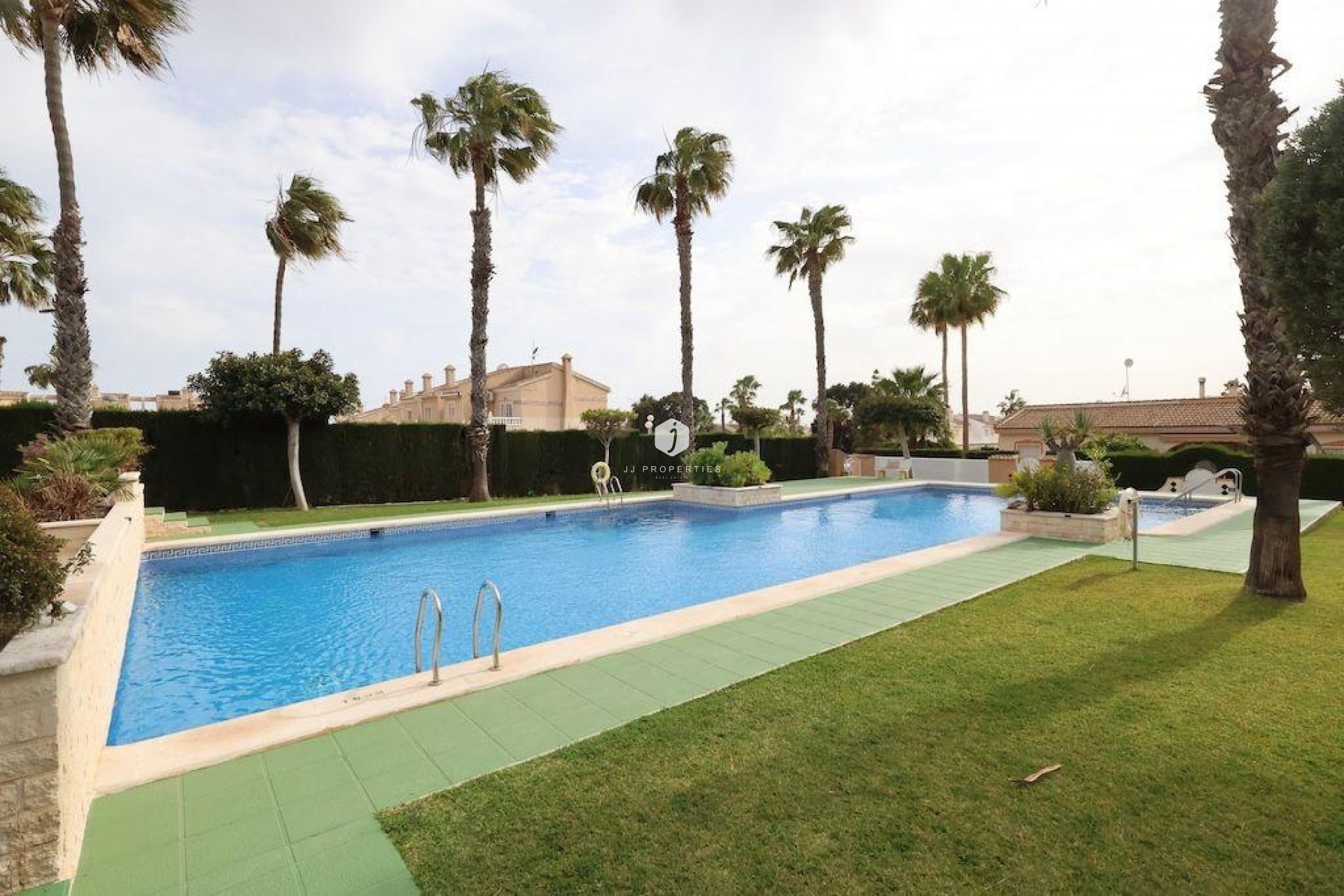 D'occasion - Duplex -
Rojales - Inland