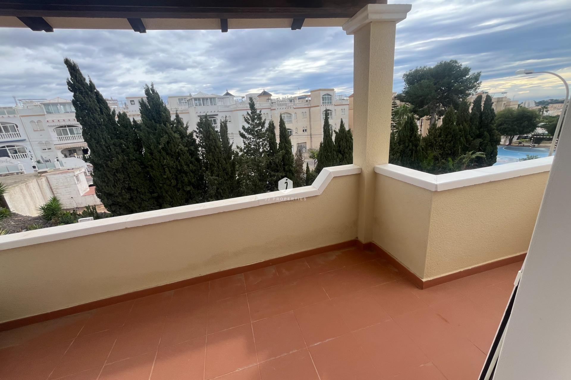 D'occasion - Duplex -
San Miguel de Salinas - Las Filipinas
