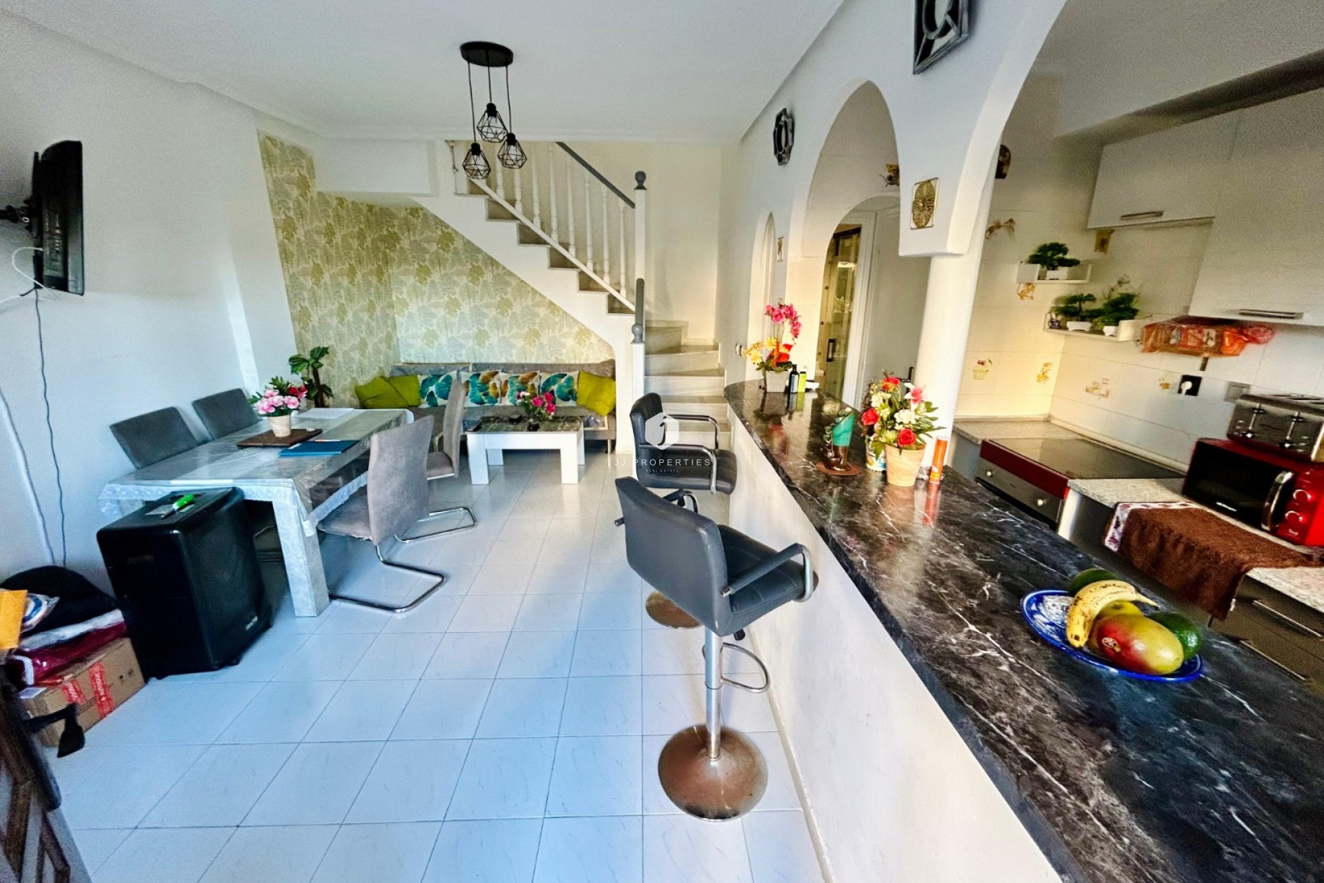 D'occasion - Duplex -
Torrevieja - Costa Blanca