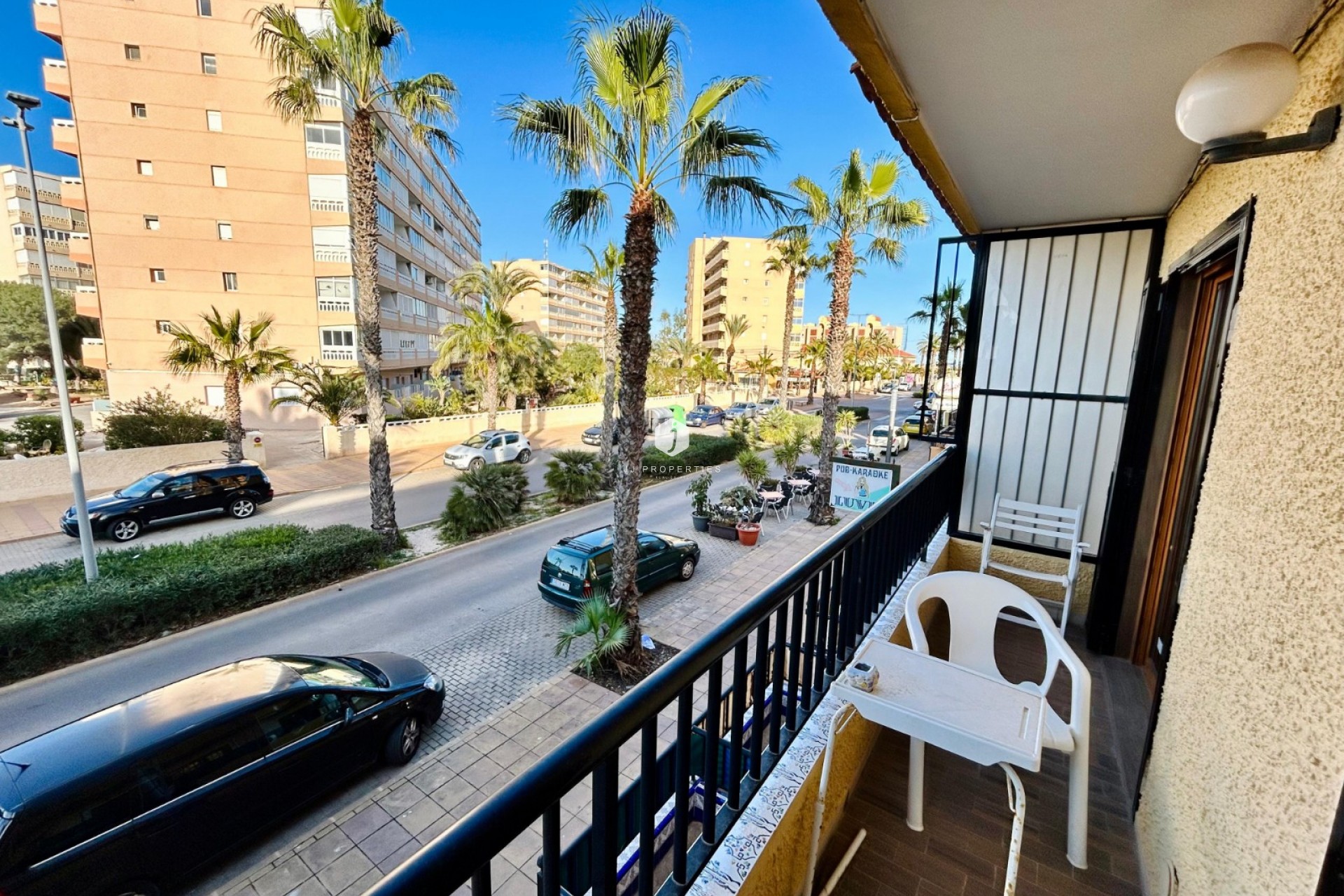 D'occasion - Duplex -
Torrevieja - Costa Blanca