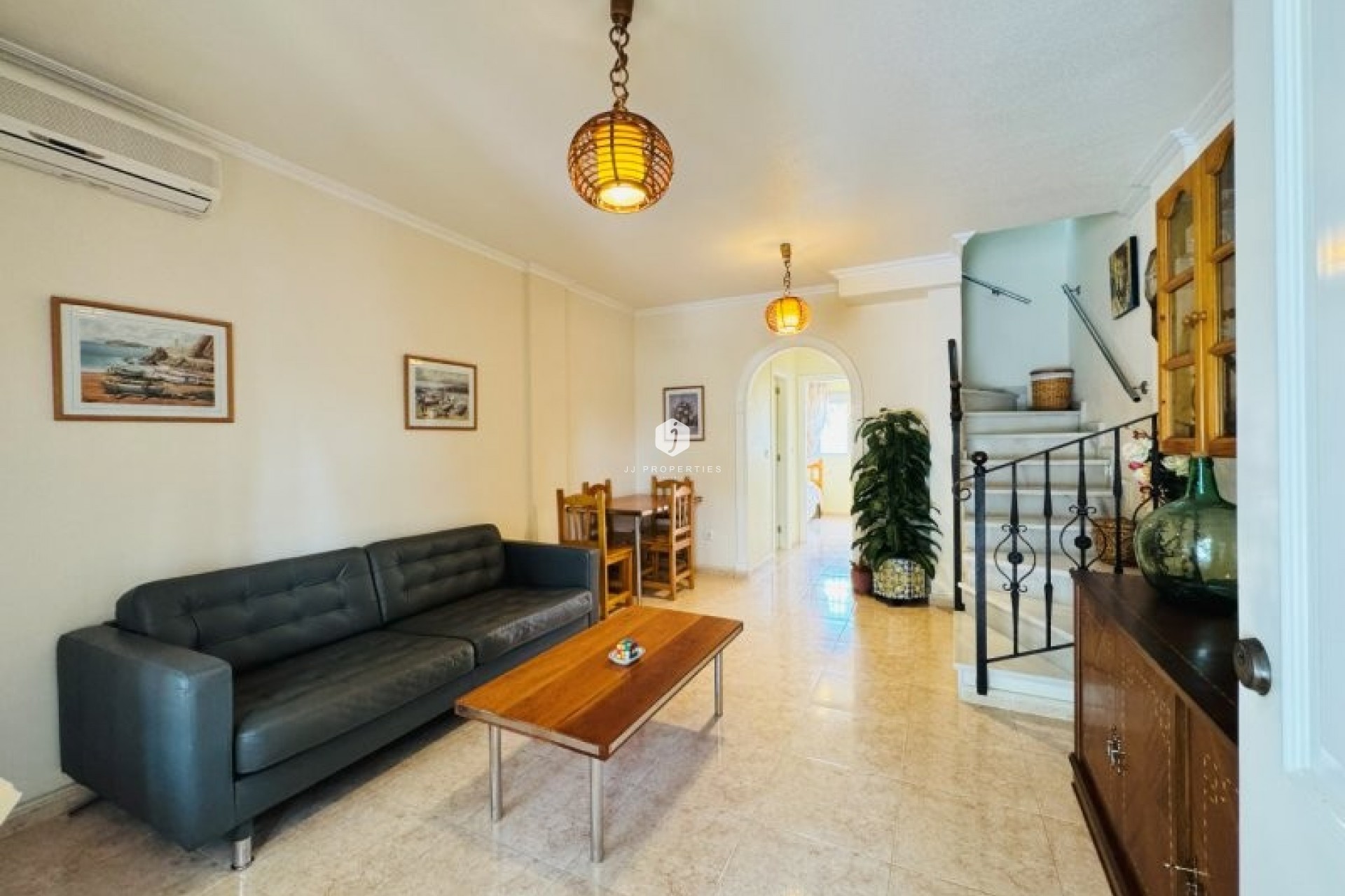 D'occasion - Duplex -
Torrevieja - Costa Blanca