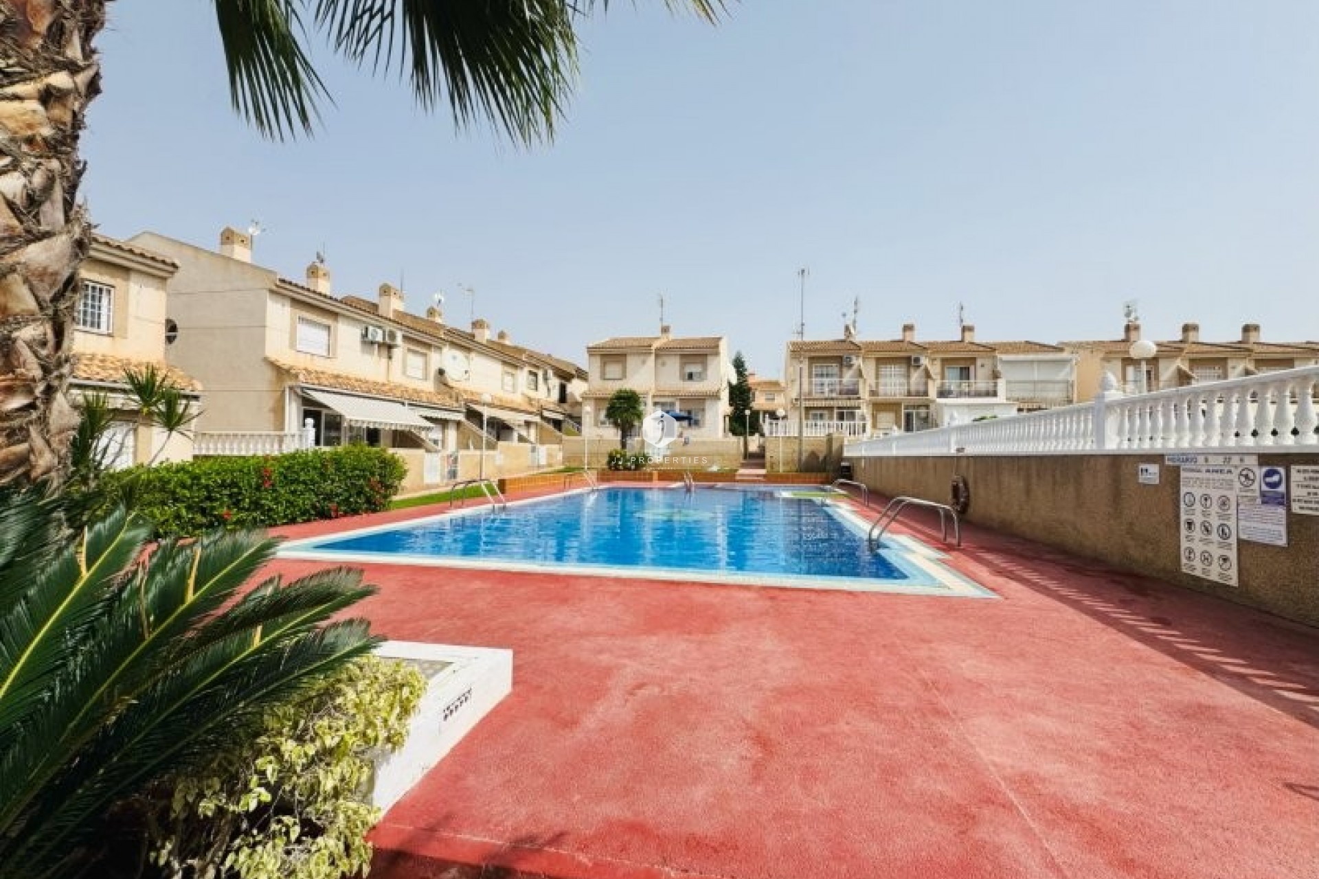 D'occasion - Duplex -
Torrevieja - Costa Blanca