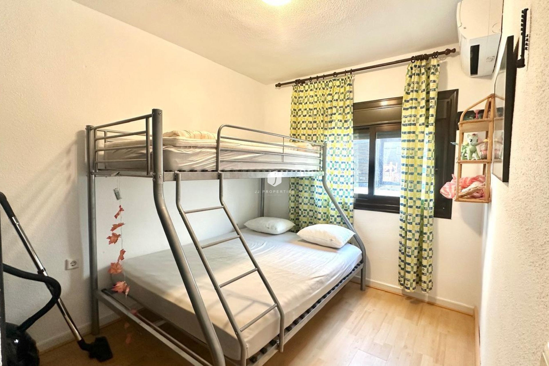 D'occasion - Duplex -
Torrevieja - La Mata