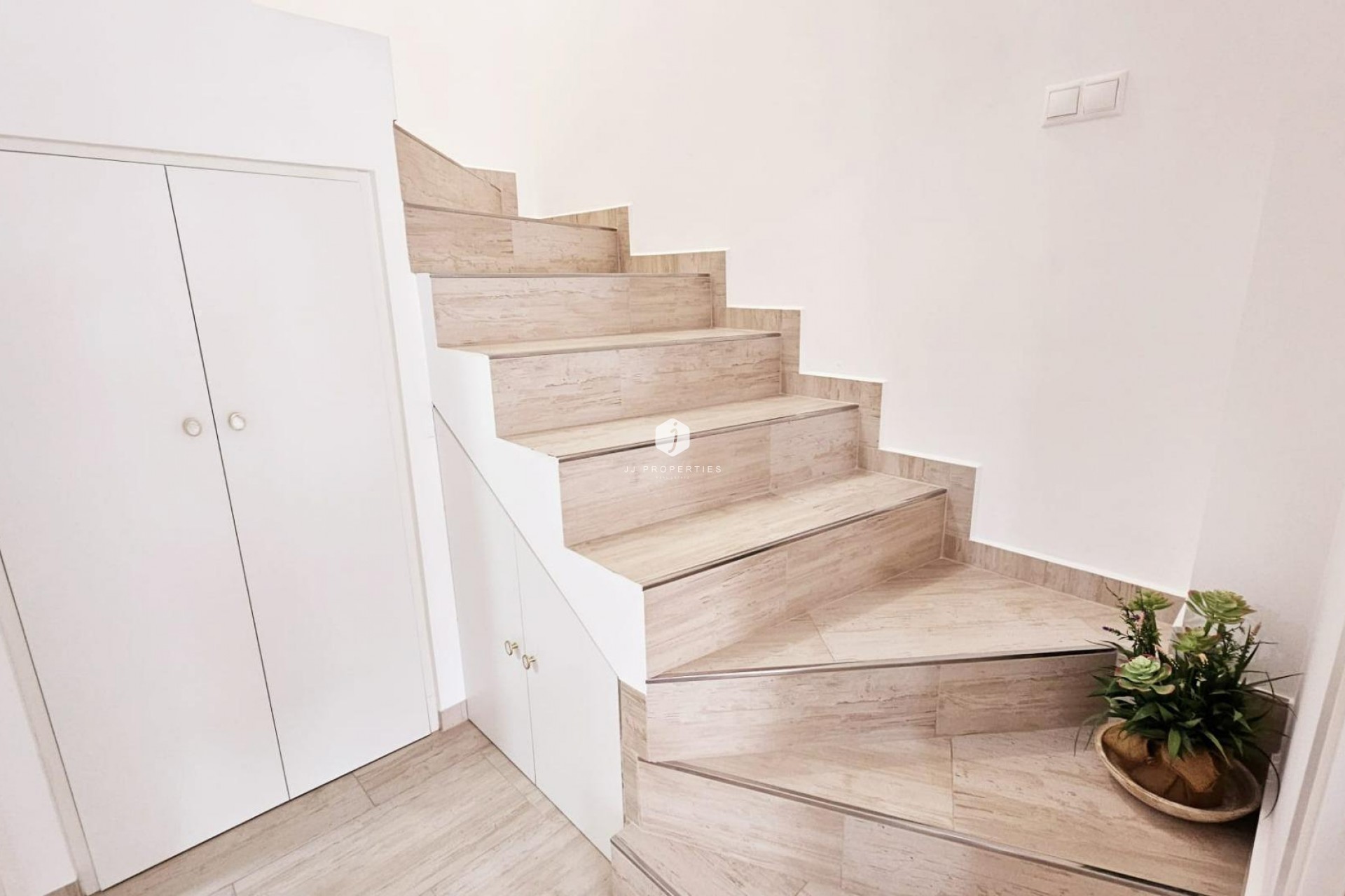 D'occasion - Duplex -
Torrevieja - La siesta