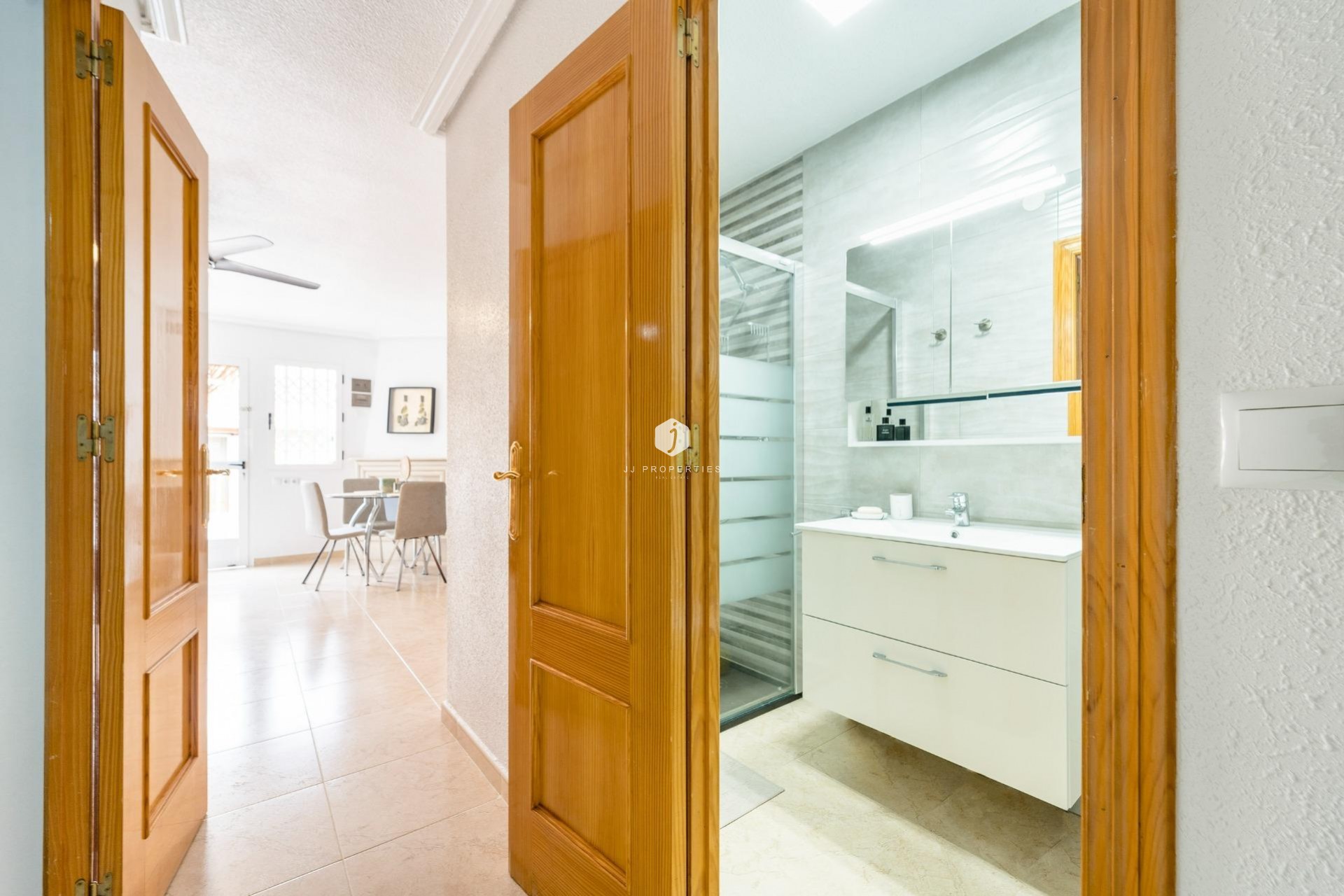 D'occasion - Duplex -
Torrevieja - Playa de los Naufragos