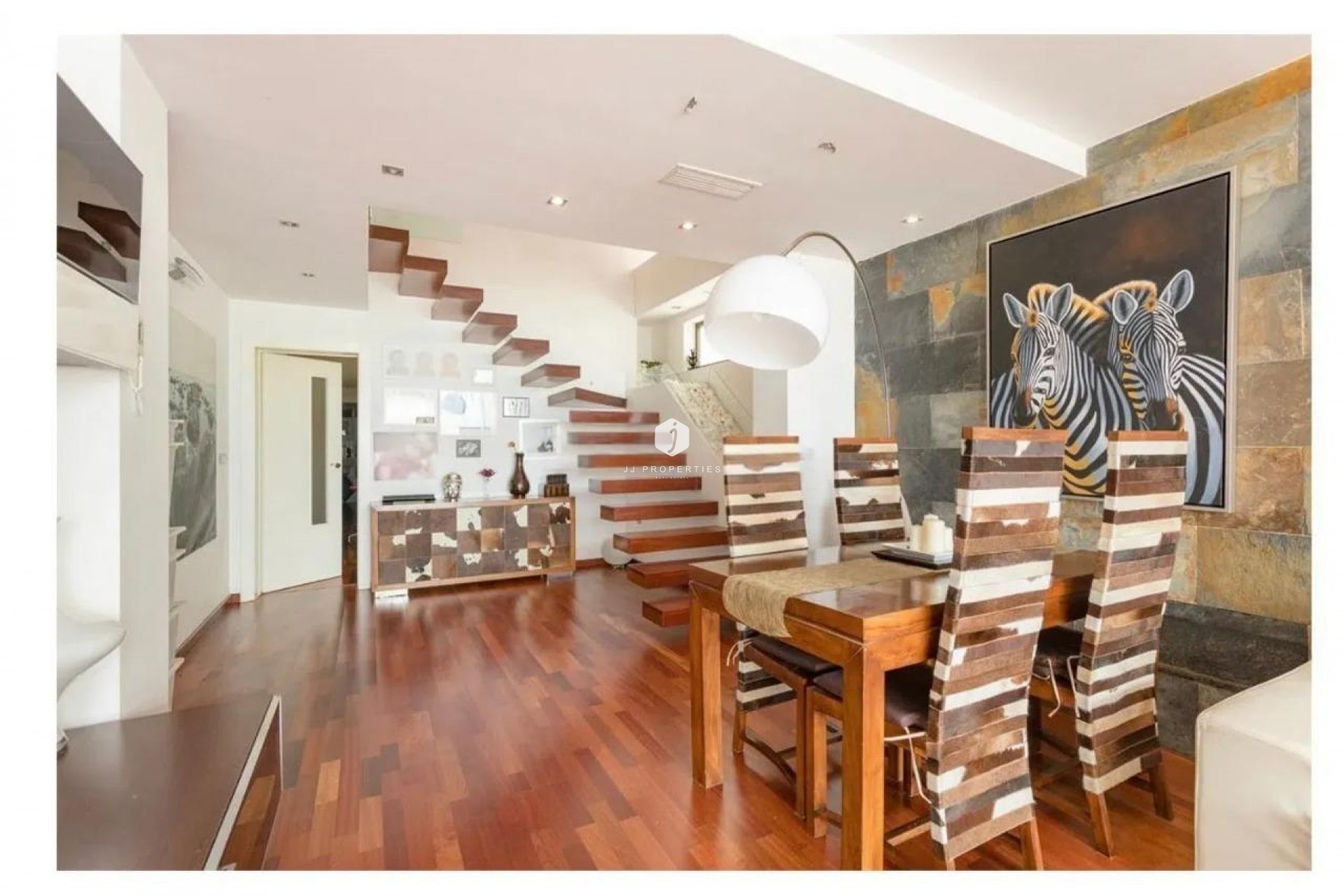 D'occasion - Duplex -
Torrevieja - Playa del Cura