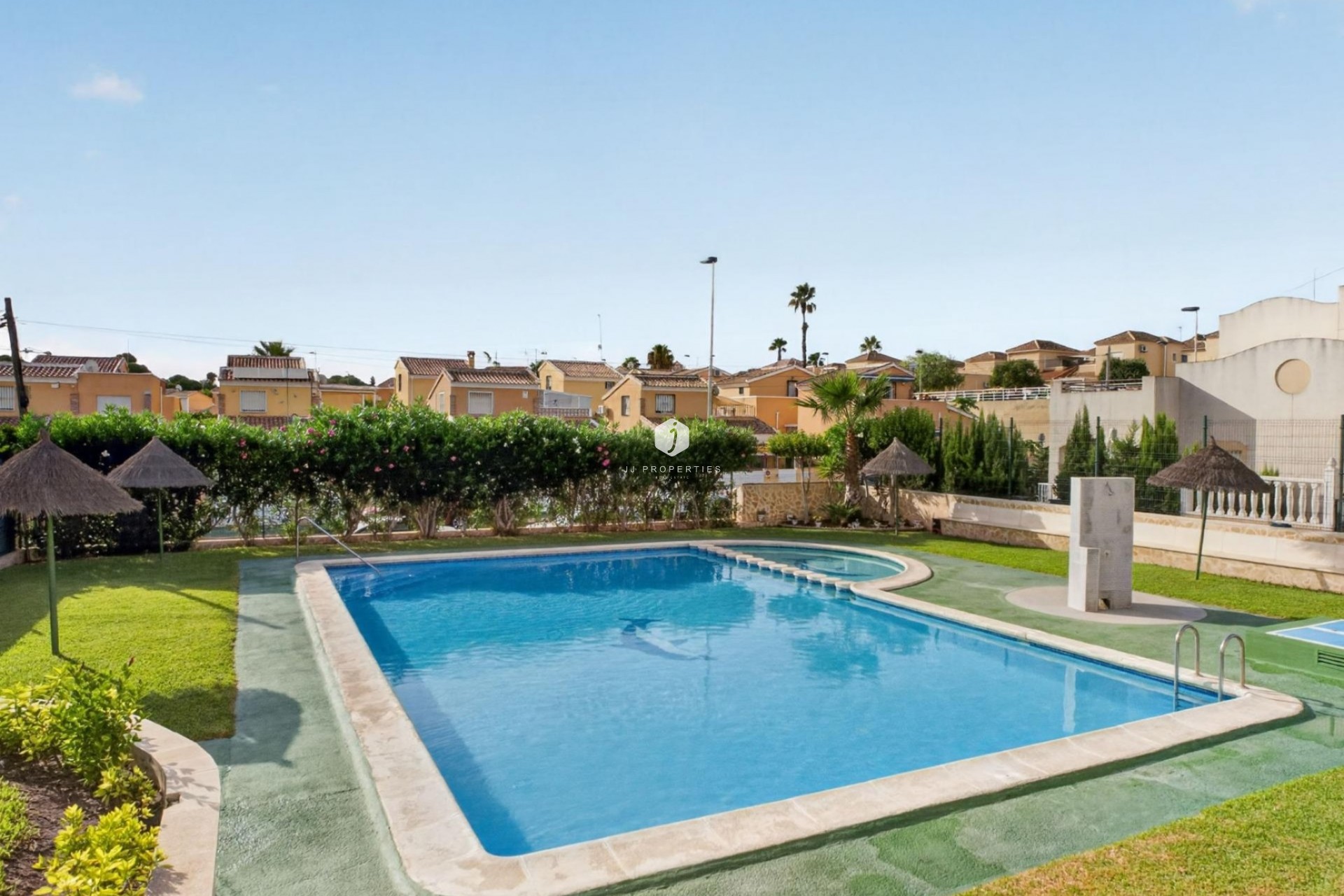 D'occasion - Maison de ville -
Torrevieja - Lago jardin