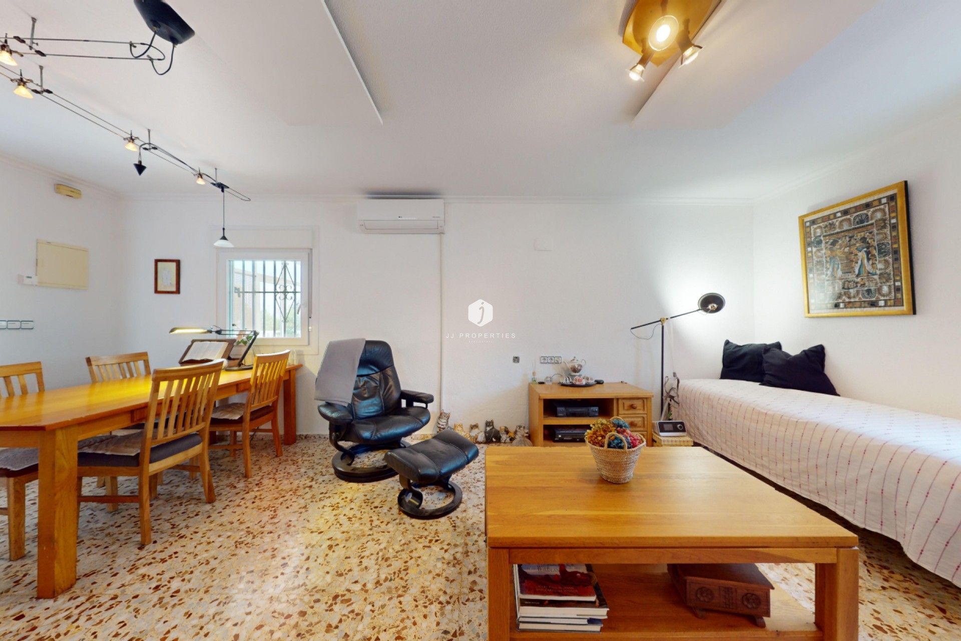 D'occasion - Villa -
Albatera - Inland