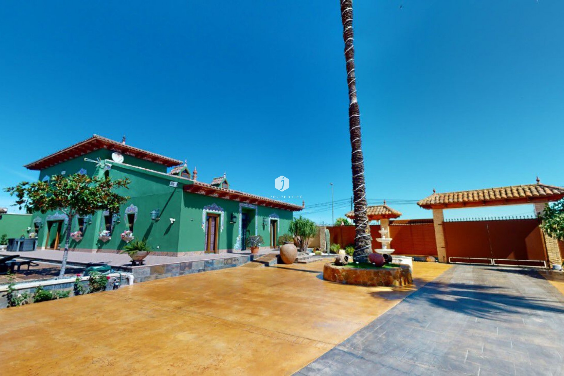 D'occasion - Villa -
Almoradí - Inland