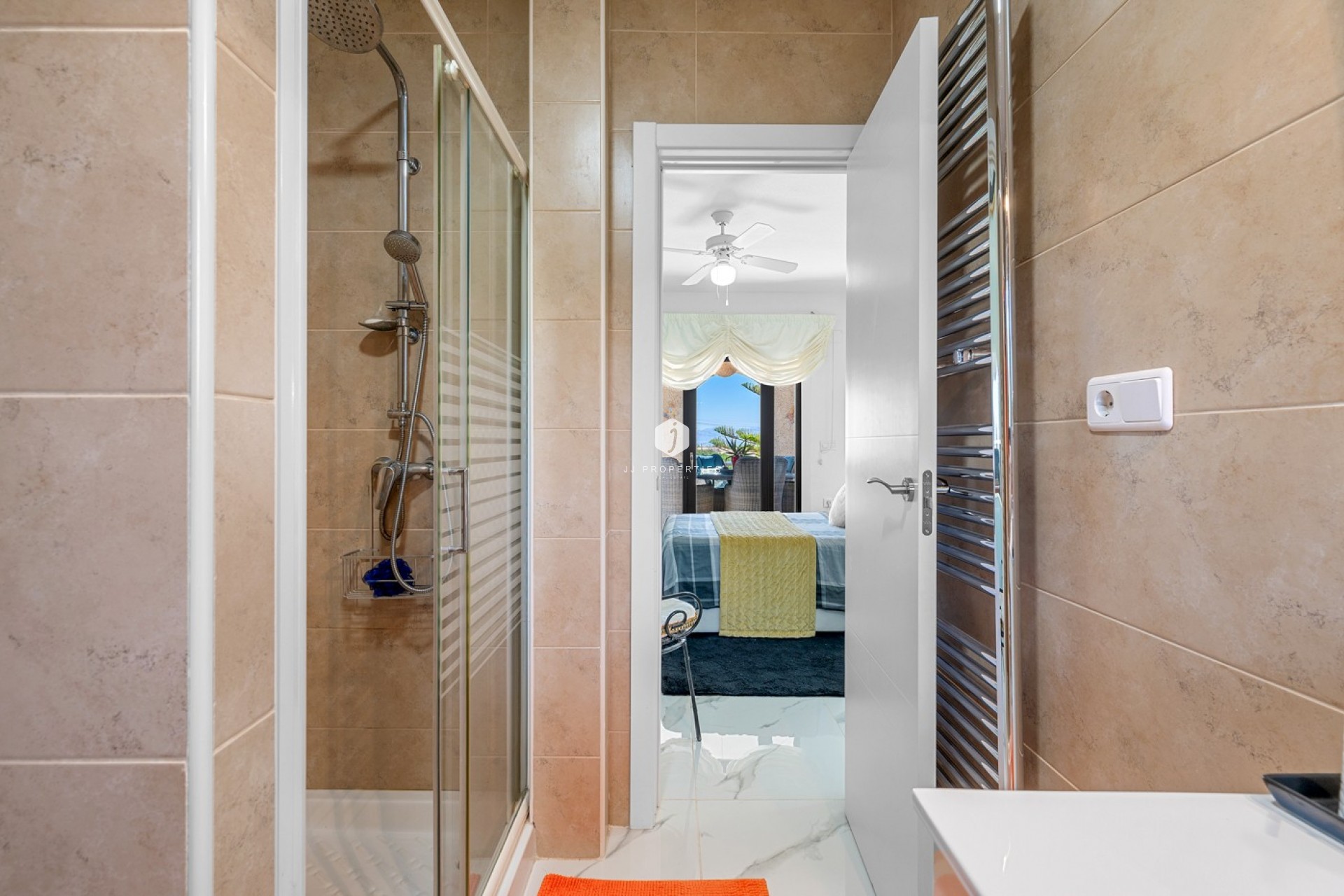 D'occasion - Villa -
Almoradí - Inland