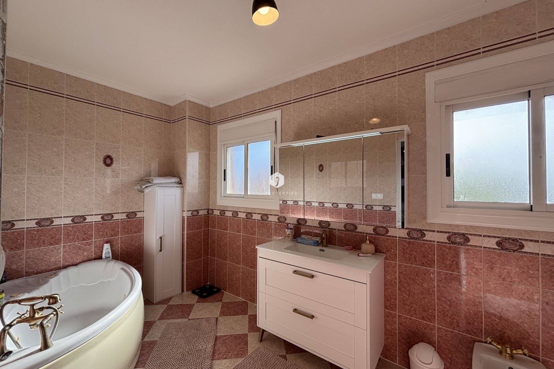 D'occasion - Villa -
Benijofar - Costa Blanca