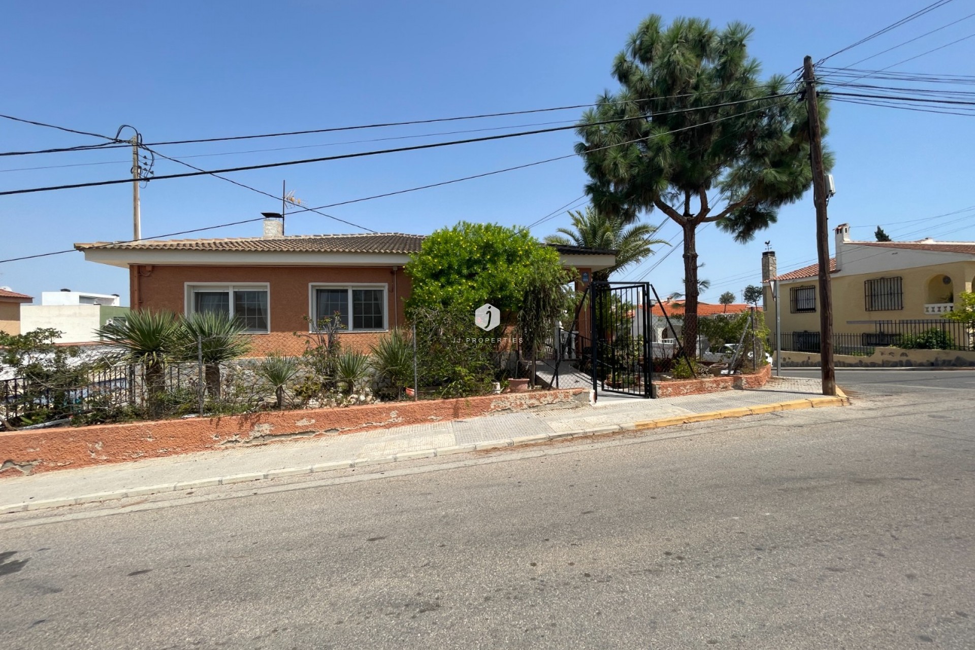 D'occasion - Villa -
Benijofar - Costa Blanca